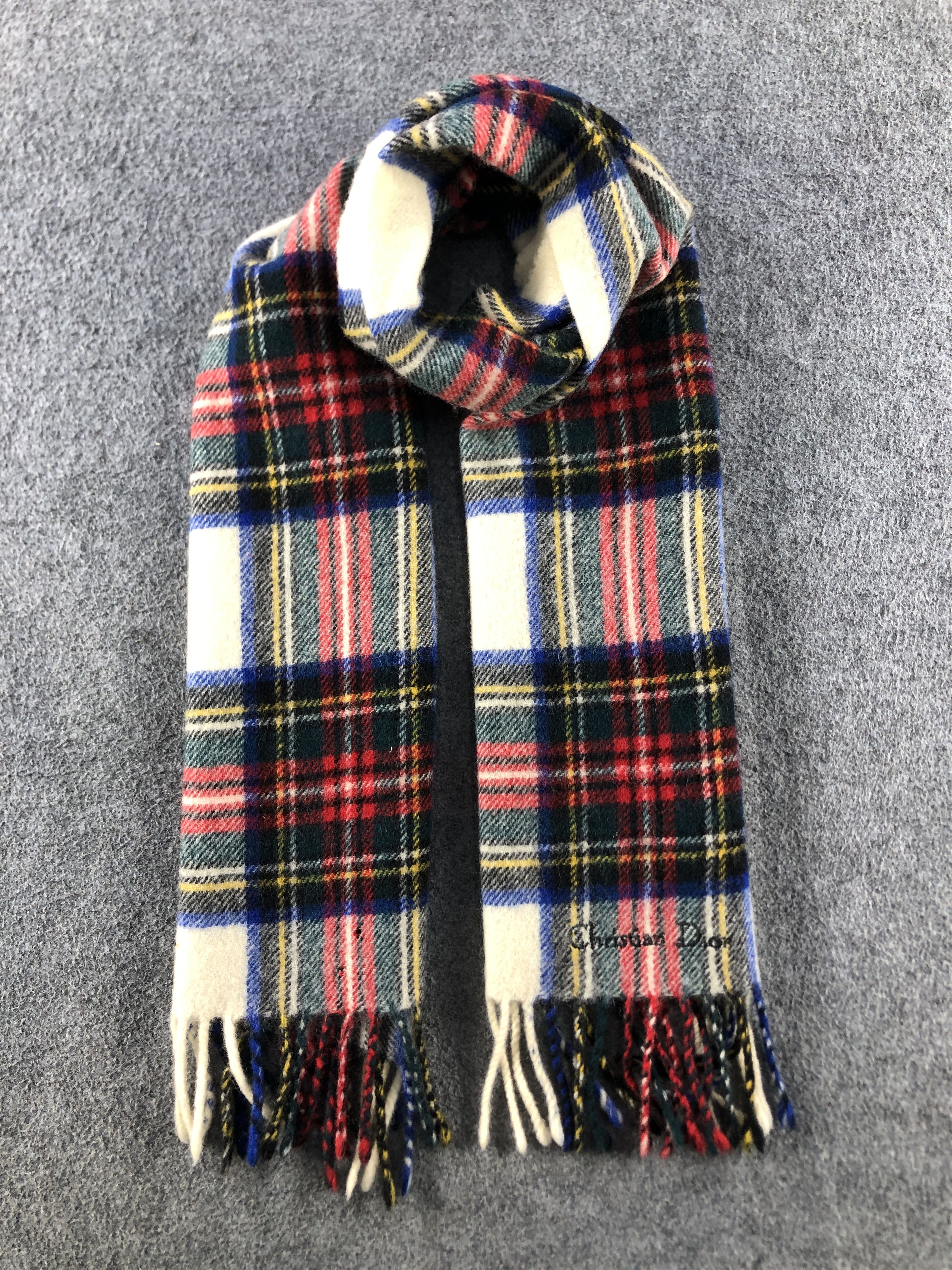 Vintage Christian Dior Scarf / Muffler / Neckwear P919 Size ONE SIZE - 1 Thumbnail