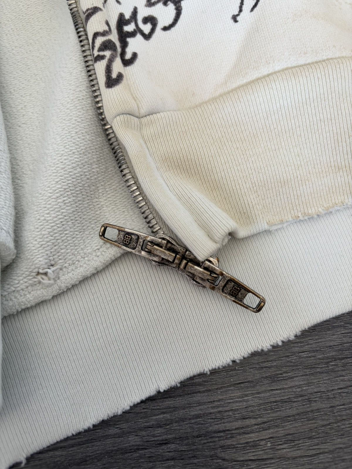 Balenciaga Balenciaga Tattoo Baggy TAT DS Size US XS / EU 42 / 0 - 12 Thumbnail