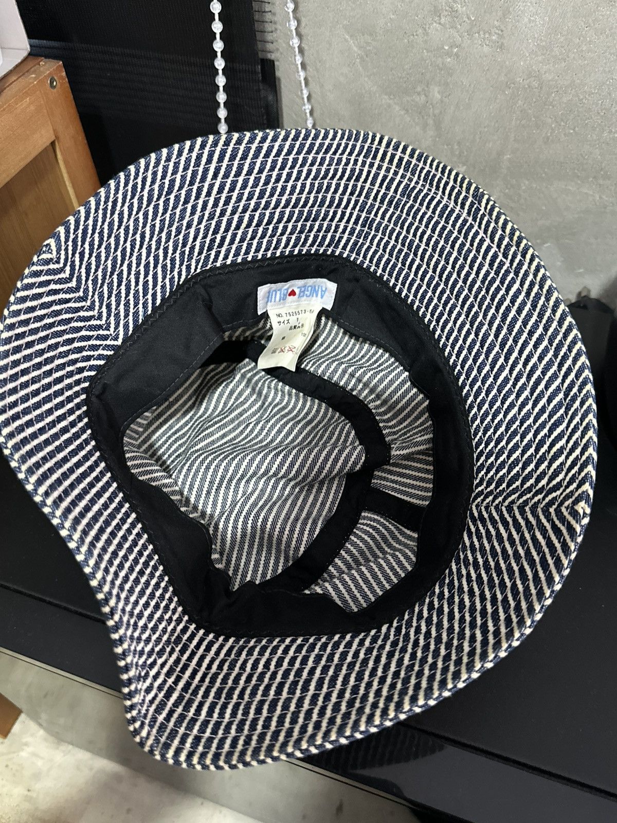 Angel Blue × Beauty Beast × Hysteric Glamour 2000s - Angel Blue Hickory Denim Bucket Hats (OSFA) Size ONE SIZE - 8 Thumbnail