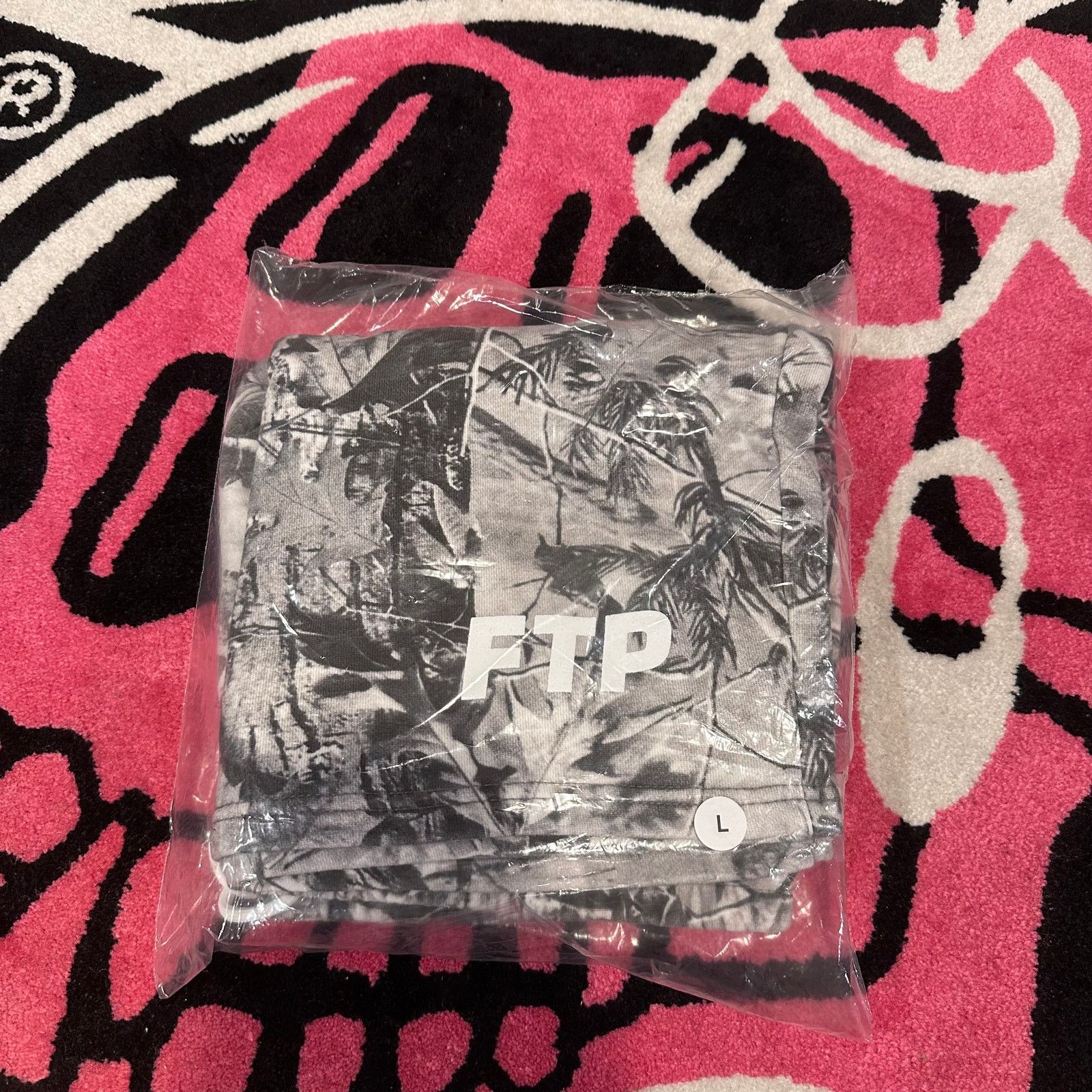 パンツ FTP LOGO SHORTS TREE CAMO L FTP Logo Shorts (Tree Camo) Size Large | eBay