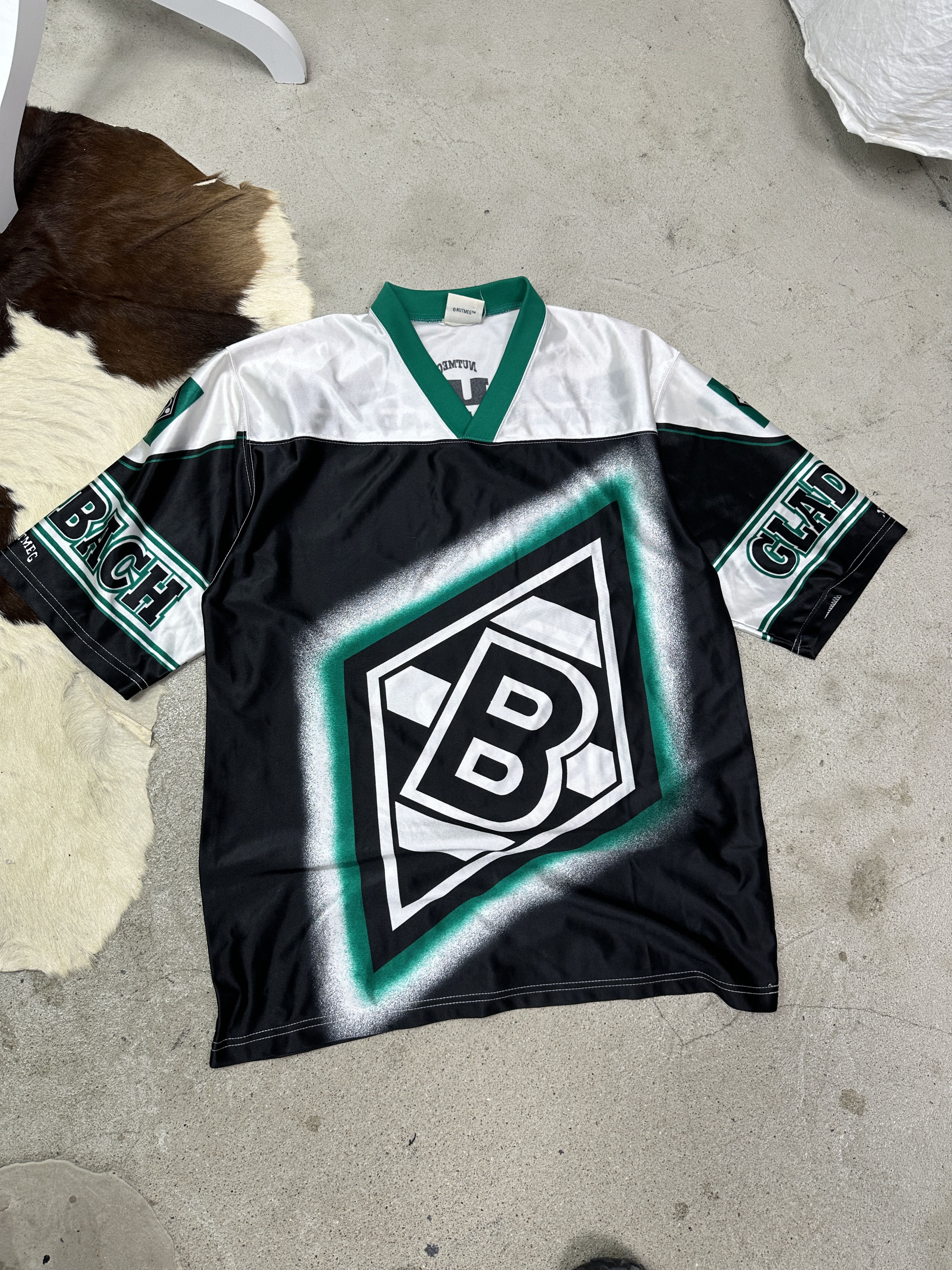 Vintage Vintage Sporty Football Borussia Monchengladbach 90s Jersey Size US M / EU 48-50 / 2 - 1 Thumbnail