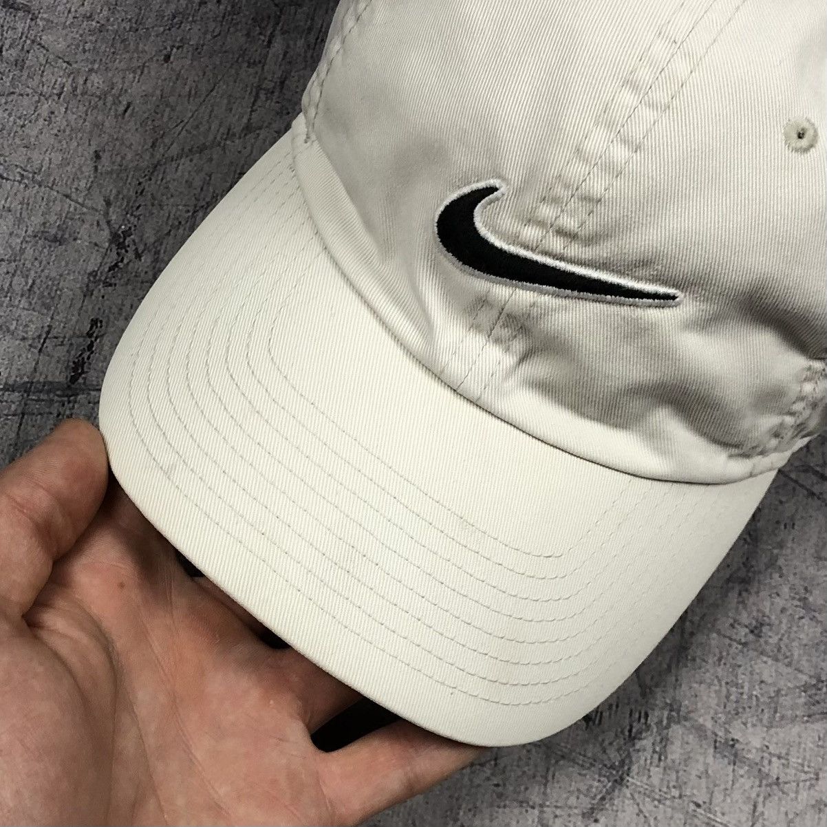 Nike Vintage Nike Beige Cap Size ONE SIZE - 3 Thumbnail