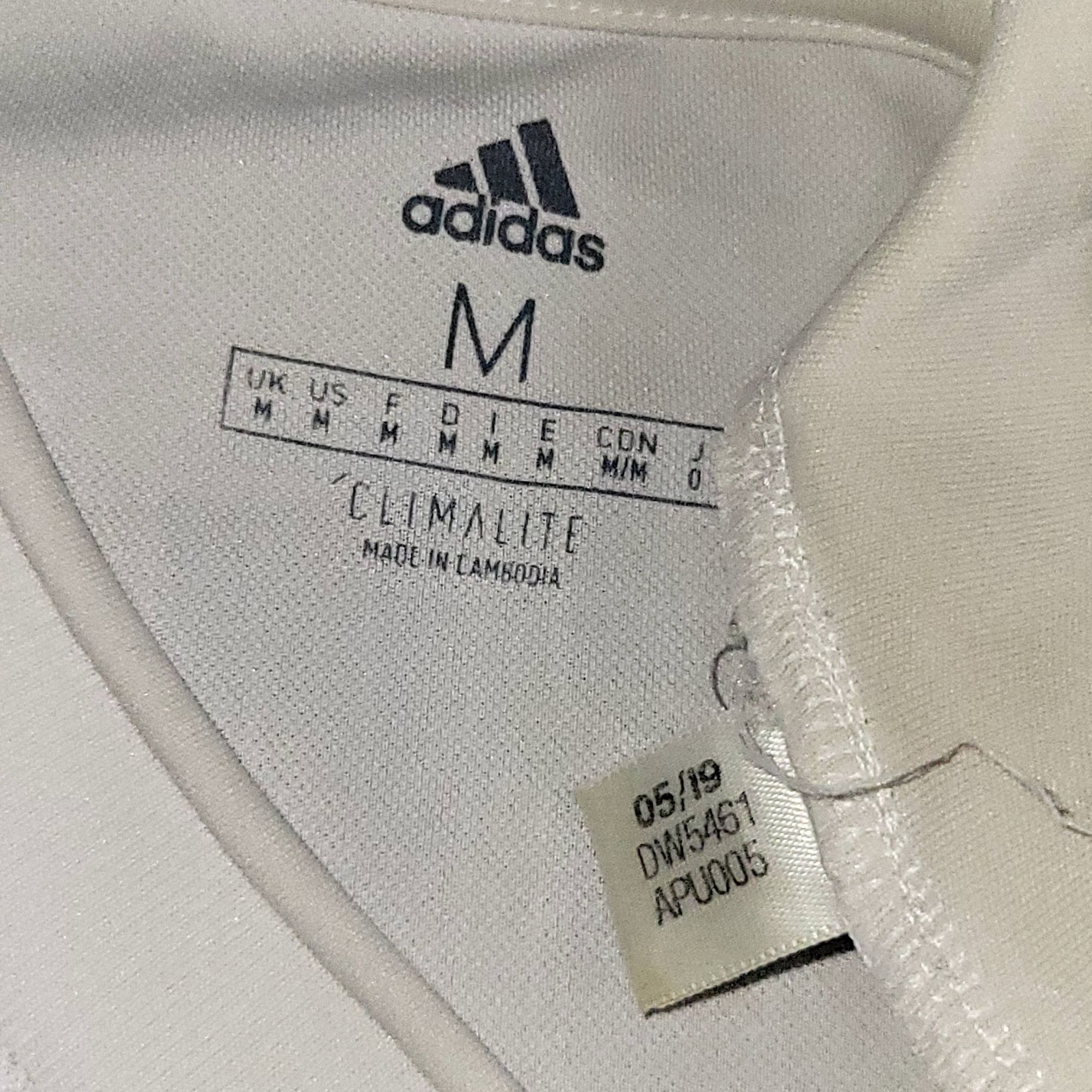Adidas Dybala Juventus 2019 2020 Away UEFA Soccer Jersey Shirt M Size US M / EU 48-50 / 2 - 7 Thumbnail