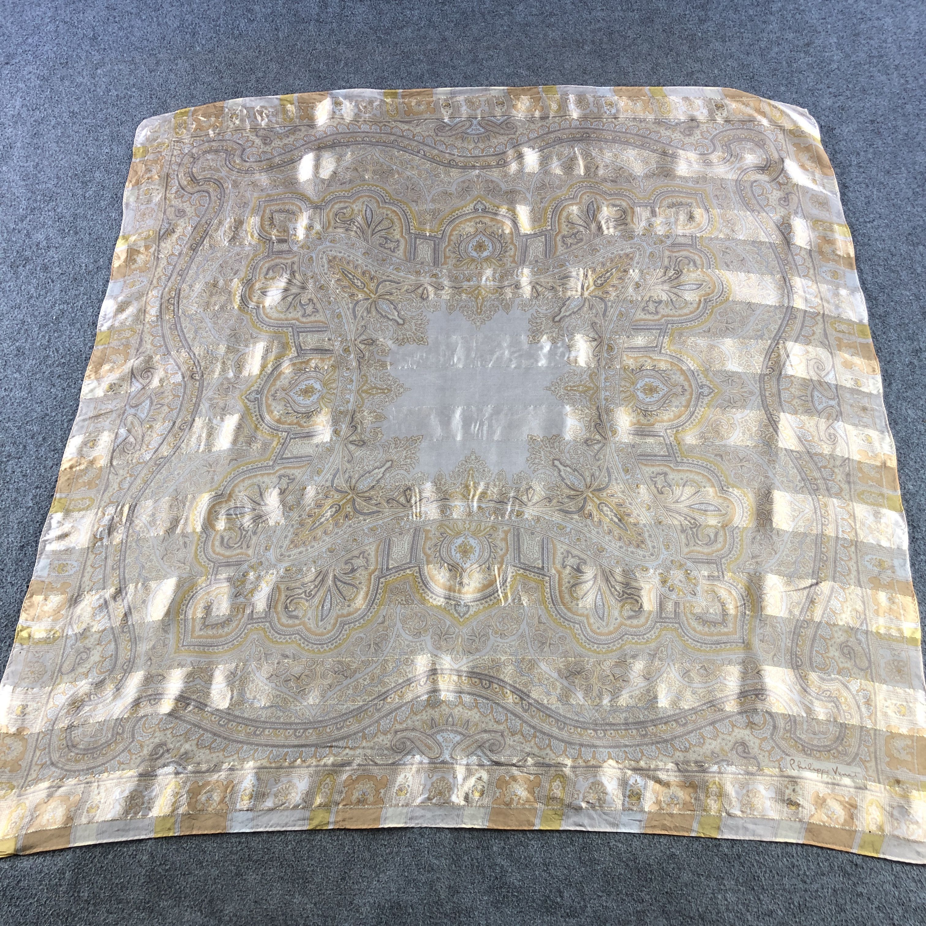 Vintage Philippe V Paisley Silk Scarf M1338 Size ONE SIZE - 2 Thumbnail