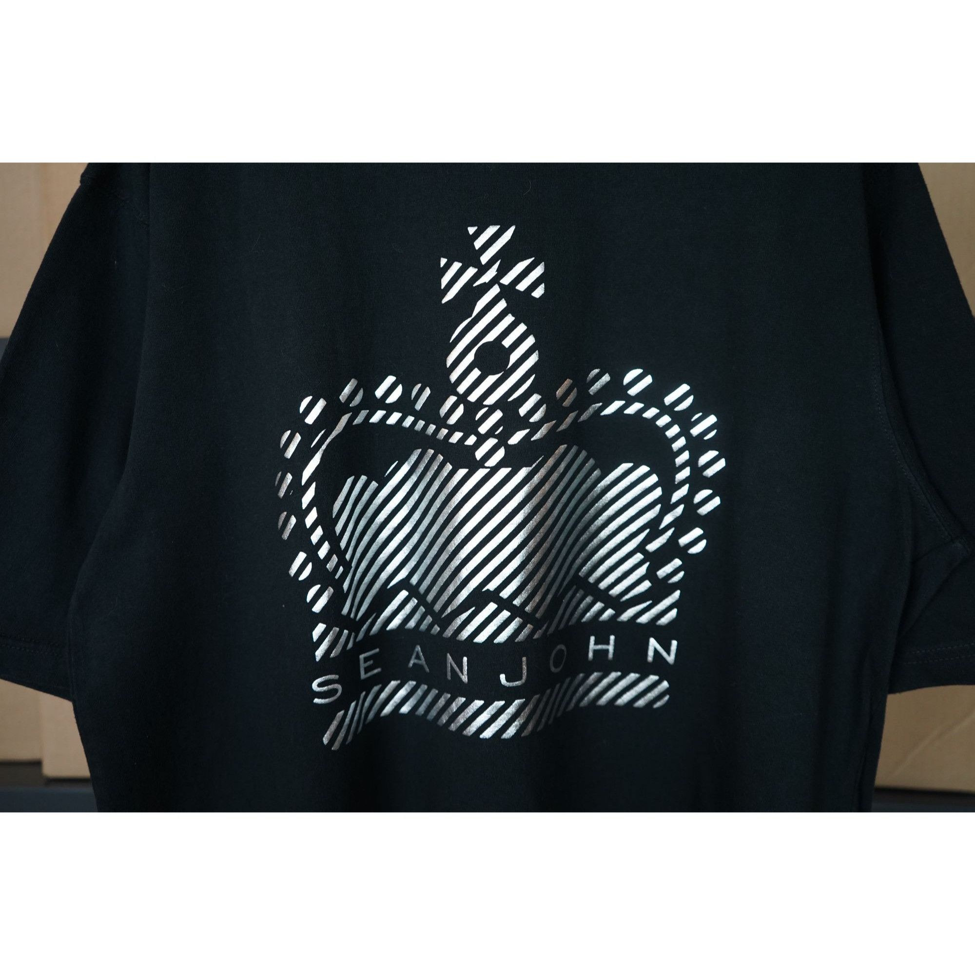 Sean John × Vintage Y2K Sean John Black/Silver Graphic XL #390 Size US XL / EU 56 / 4 - 3 Thumbnail