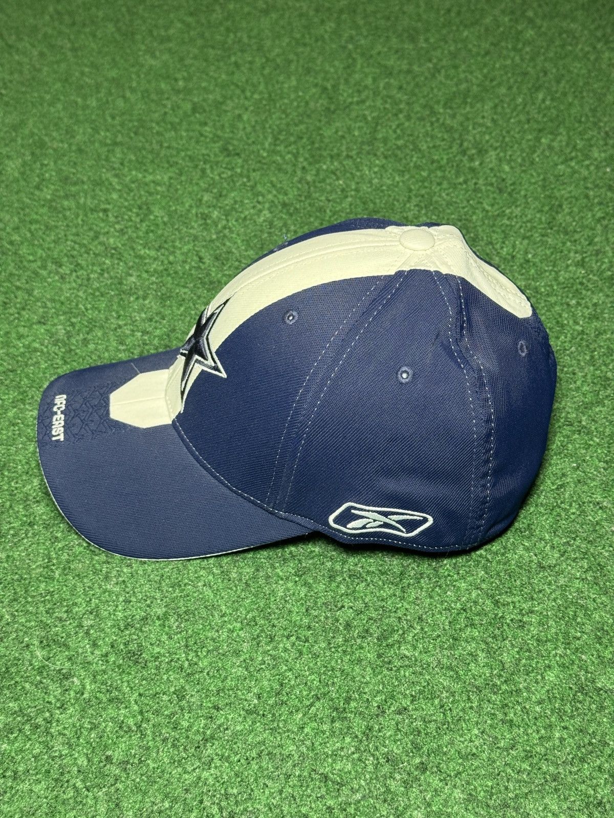 Reebok Reebok Dallas Cowboys NFL Sideline Stretch Fit Flex Hat Cap Size ONE SIZE - 2 Thumbnail