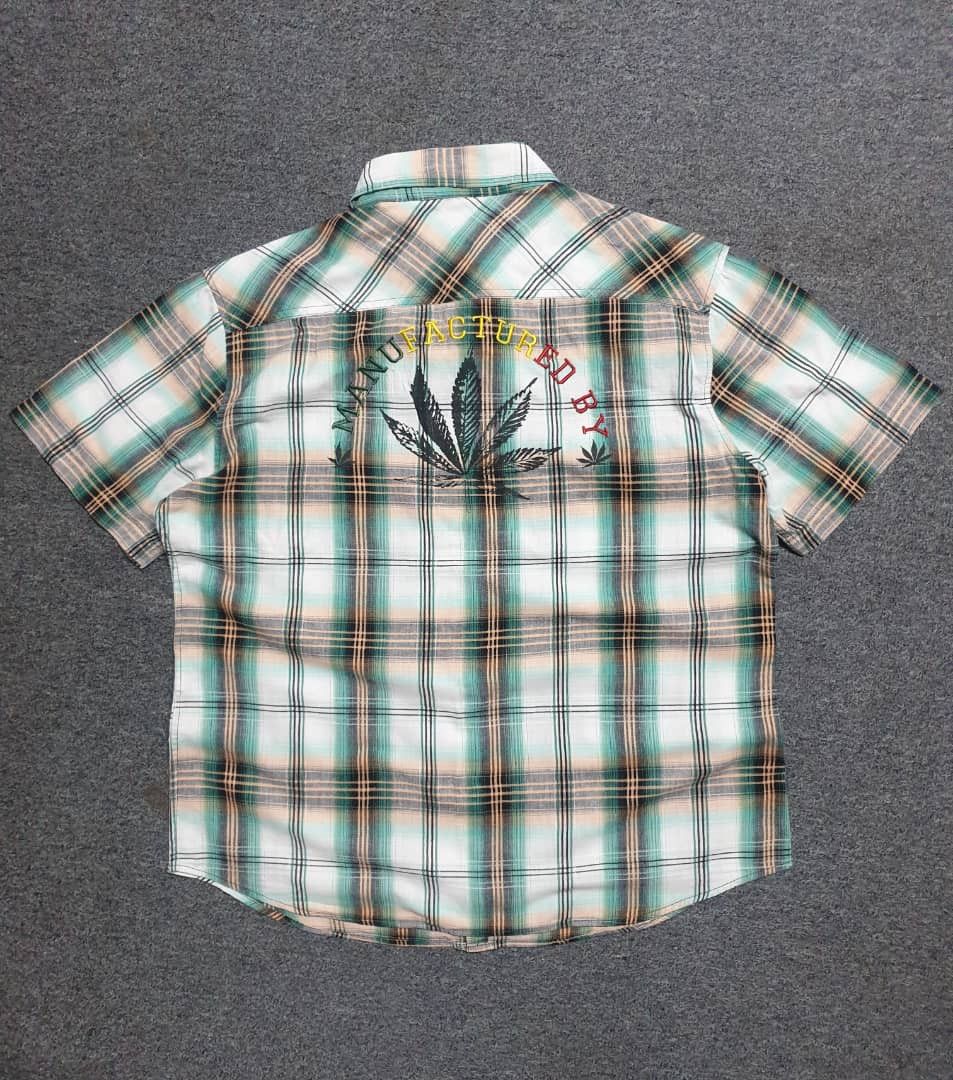 Bob Marley 💥Vache marijuana Japanese brand button ups shirt Size US L / EU 52-54 / 3 - 1 Thumbnail