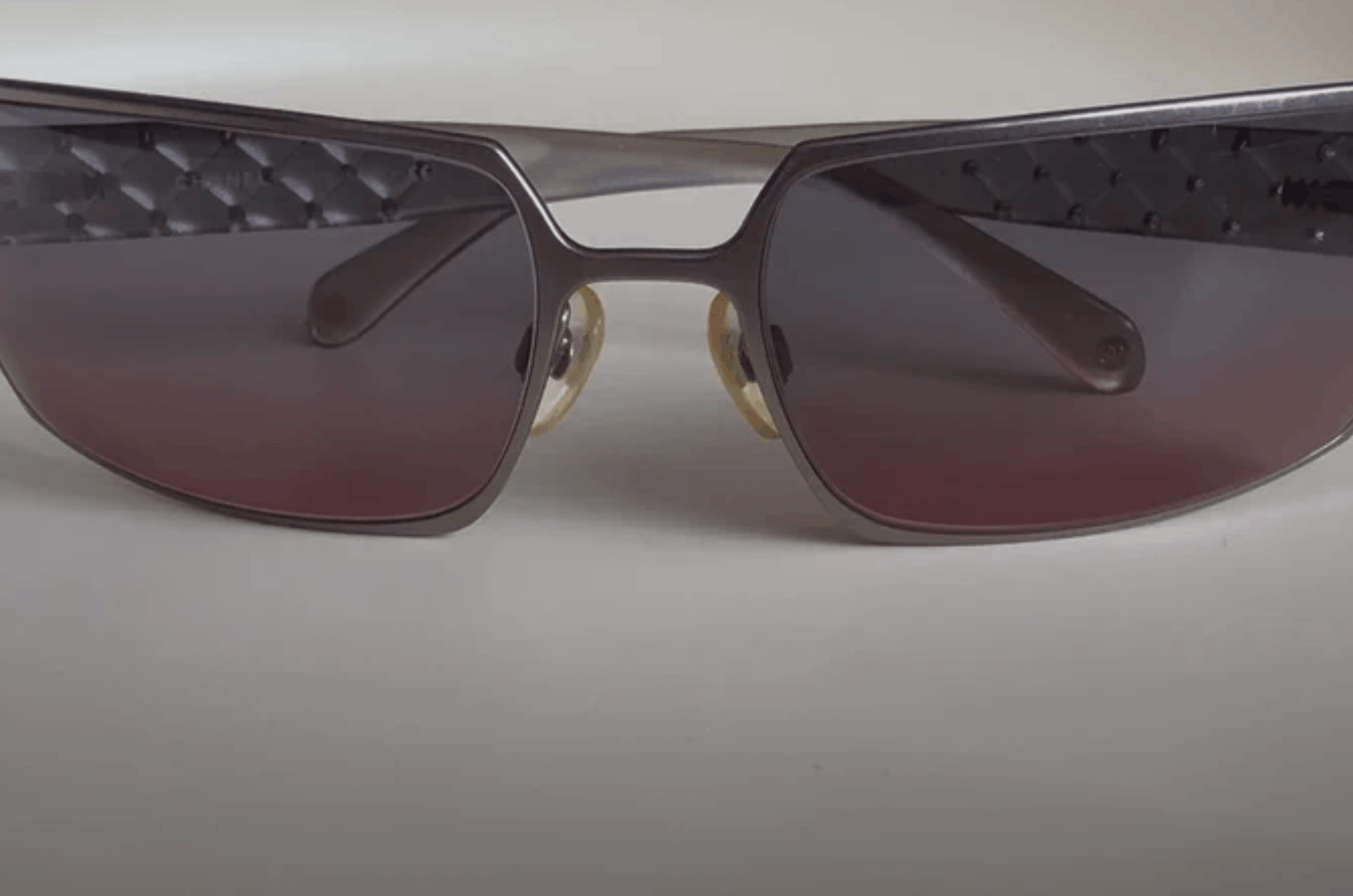 Chanel CHANEL Sunglasses 🇺🇸 TAX FREE Rimless Rhinestone 4017 Size ONE SIZE - 2 Thumbnail