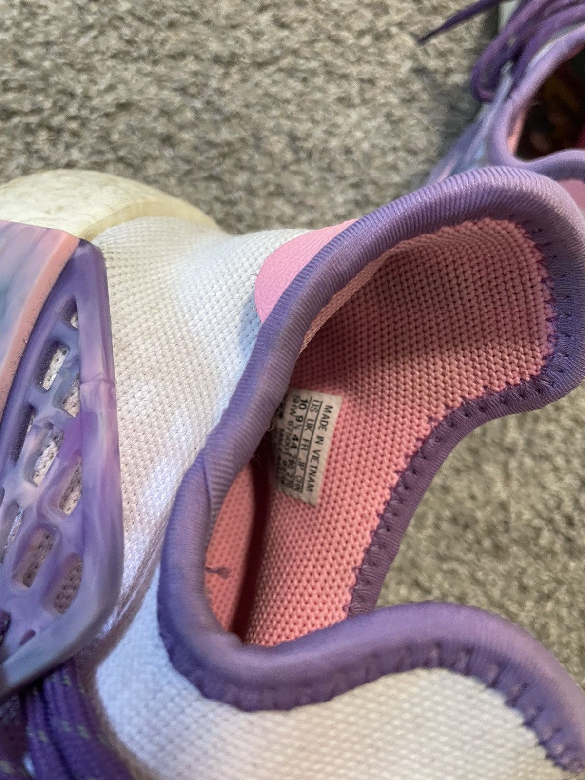 Adidas × Pharrell ADIDAS X PHARRELL WILLIAMS HOLI NMD “PINK GLOW" SNEAKERS Size US 10 / EU 43 - 7 Thumbnail