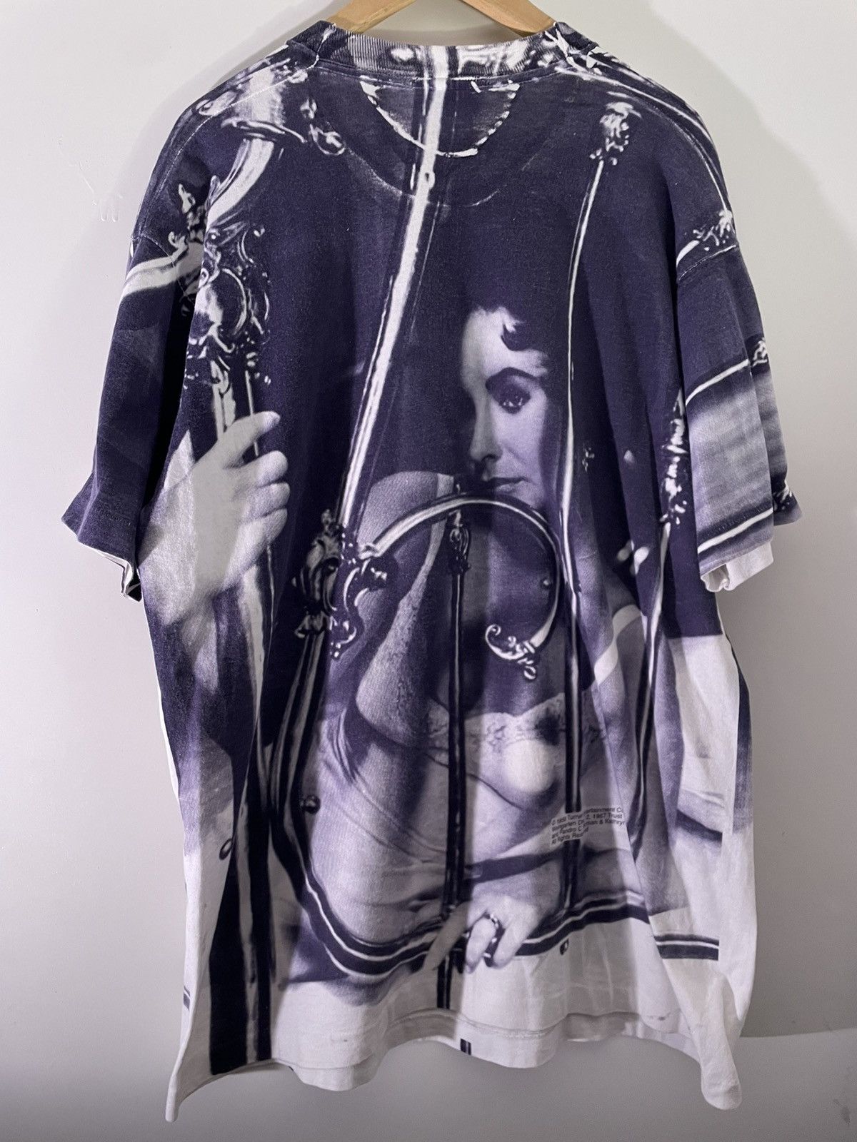90’s VTG Vintage Elizabeth Taylor AOP Movie Film Art T Shirt