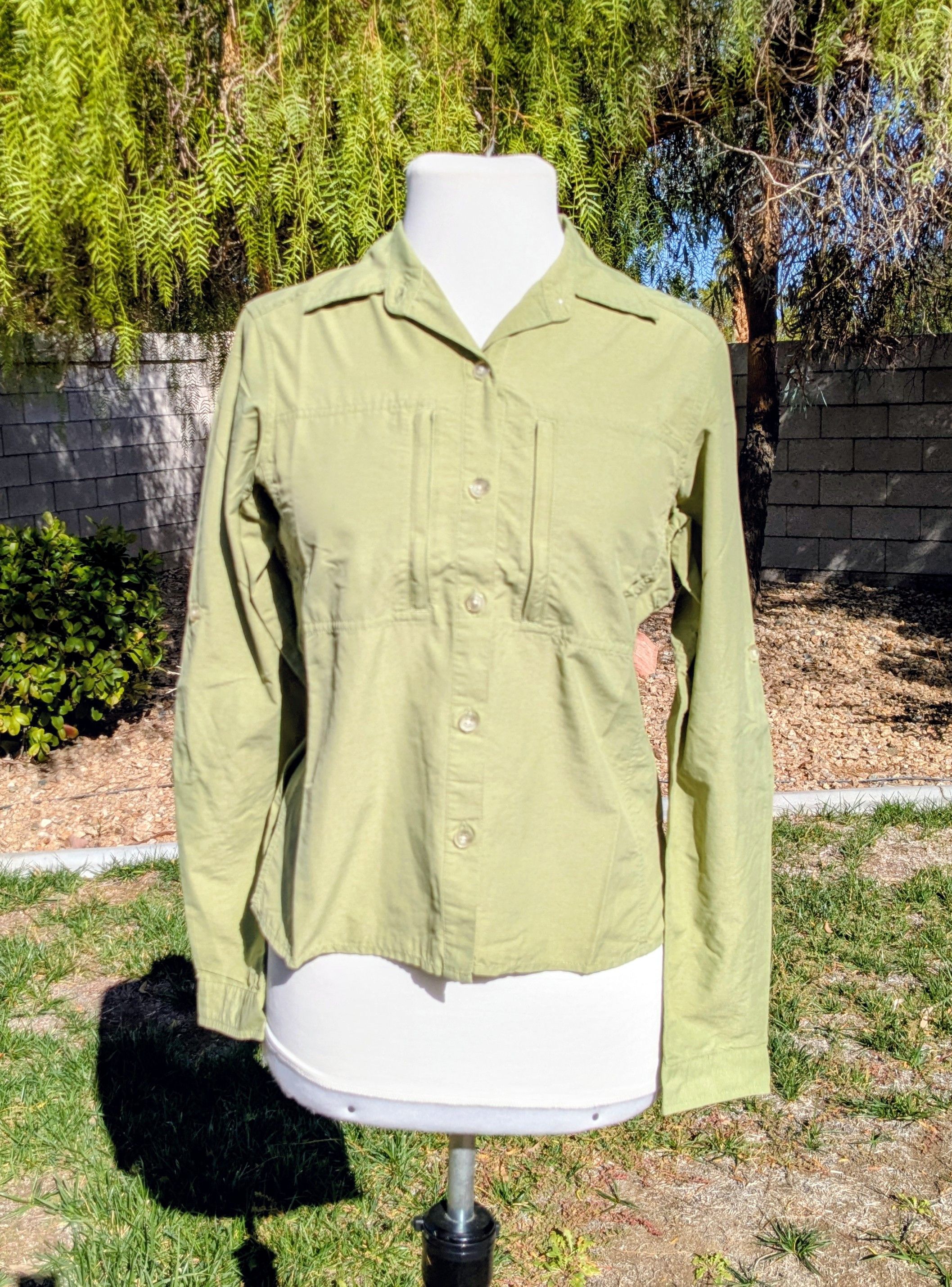 ExOfficio Olive ExOfficio Hiking Hiking/Travel Vented Shirt Size XS / US 0-2 / IT 36-38 - 1 Thumbnail