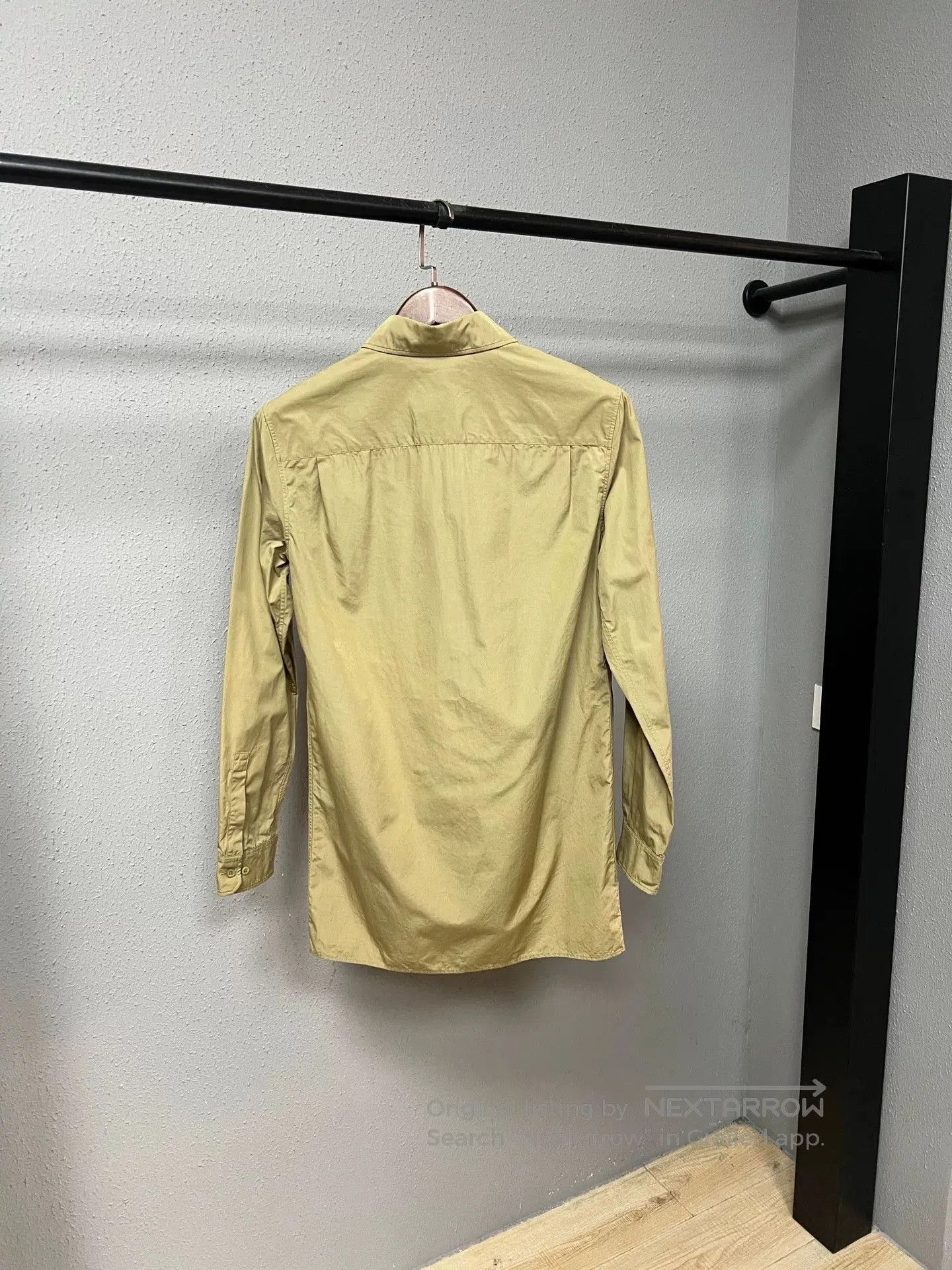 Miu Miu Miumiu Khaki Slogan Shirt. Size S / US 4 / IT 40 - 2 Thumbnail