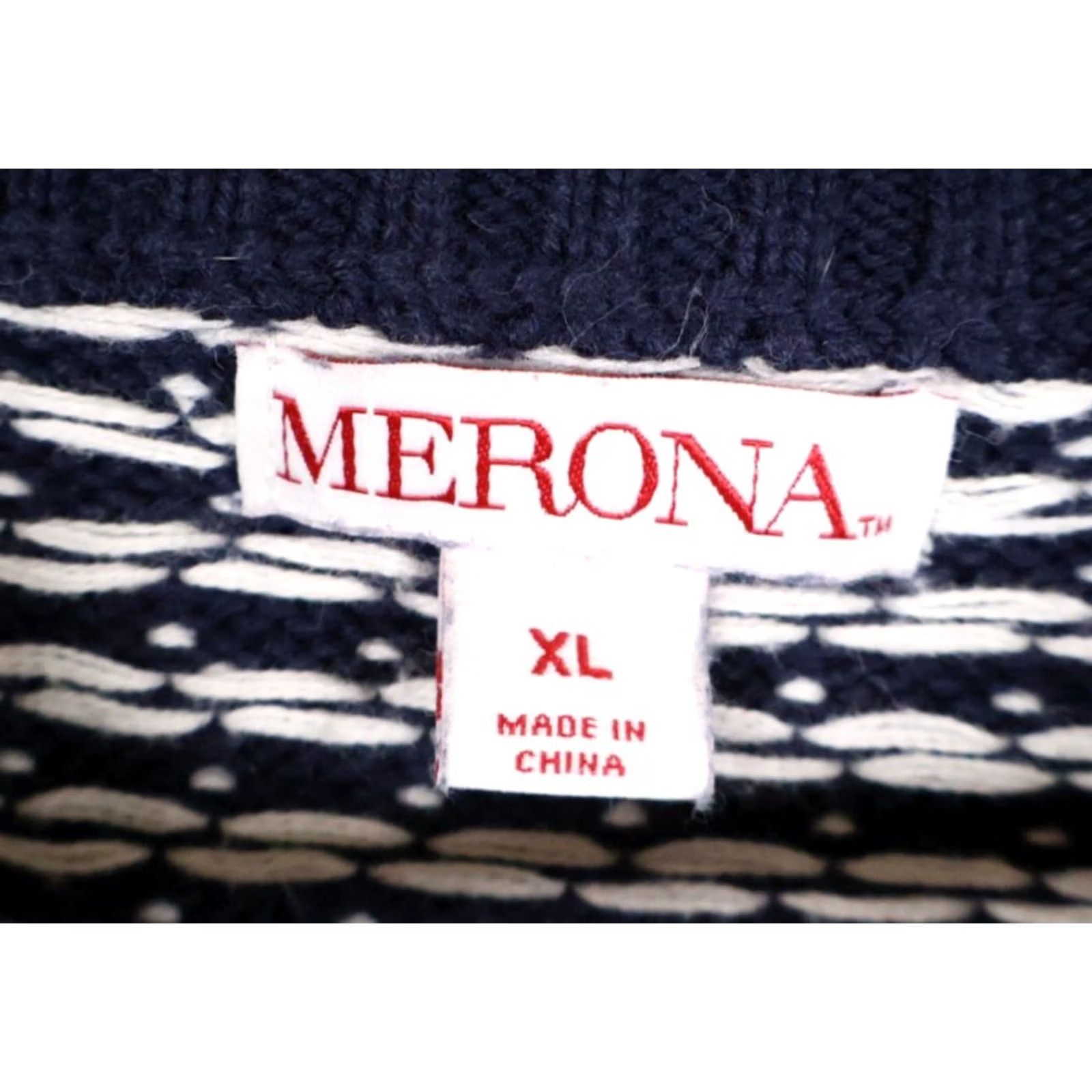 Merona Merona Birdseye Pattern Sweater Men's XL Dark Blue Crewneck Knit Geometric Preppy Retro Ski Casual Pullover Knit Heavyweight Regular Cardigan? Size US XL / EU 56 / 4 - 3 Thumbnail