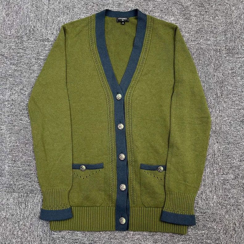 Chanel Chanel V-Neck Green Cardigan Coat - dmc Size US S / EU 44-46 / 1 - 1 Thumbnail