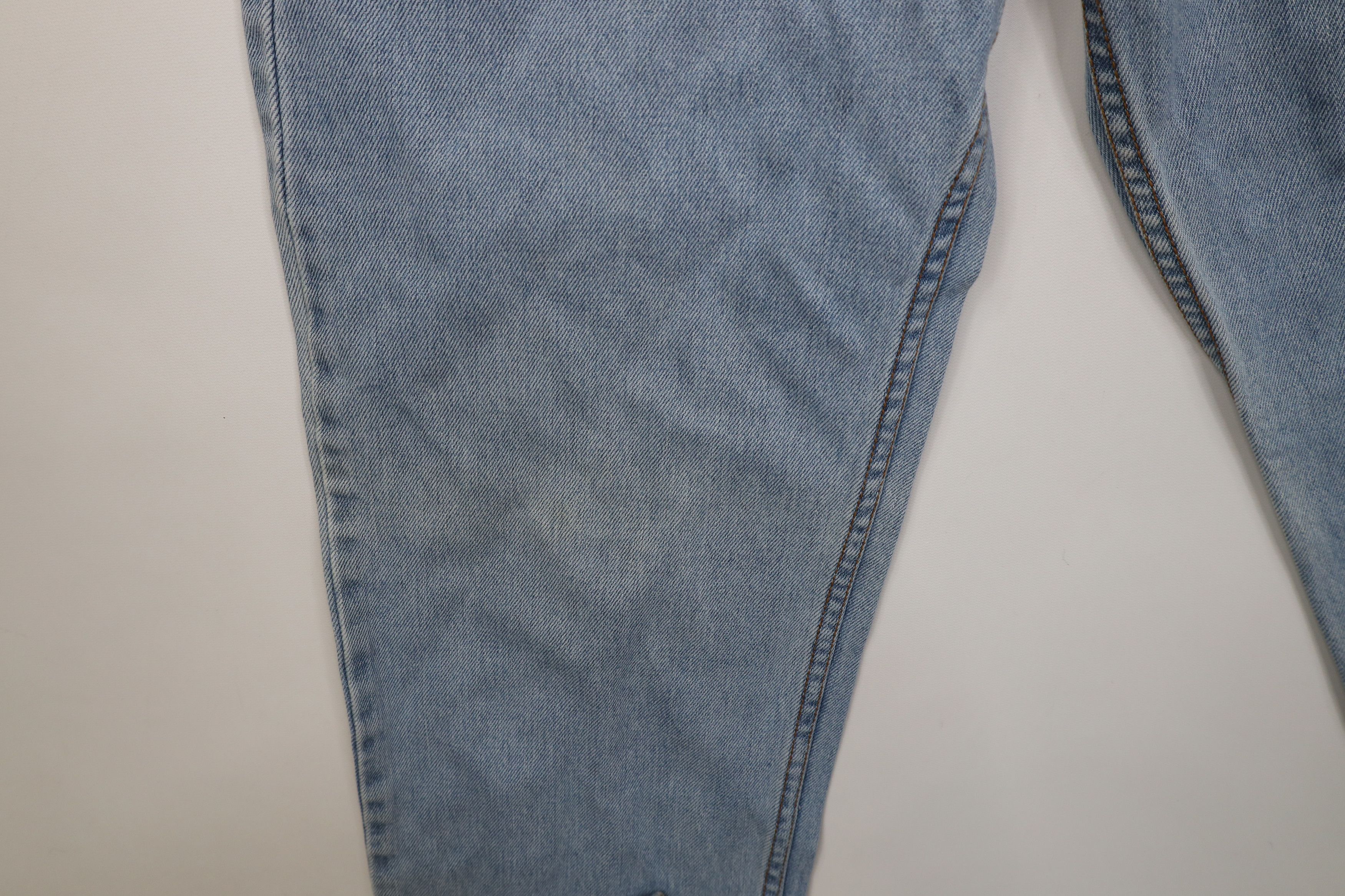 Levi's Vintage Y2K 2004 Levis 550 Fit Denim Jeans Blue Cotton Size US 33 - 7 Thumbnail