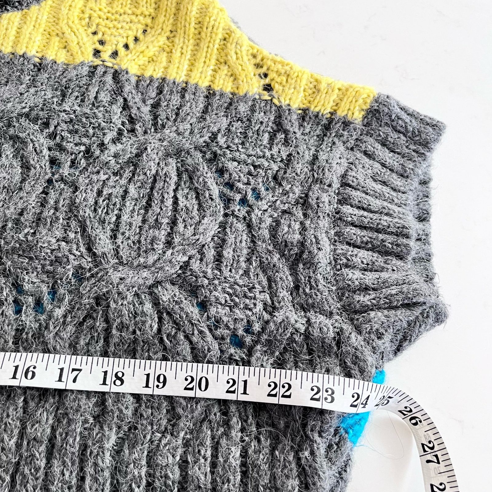 Zara Zara Gray Colorblock Cable Knit Mock Neck Poncho Sweater Size M / US 6-8 / IT 42-44 - 7 Thumbnail