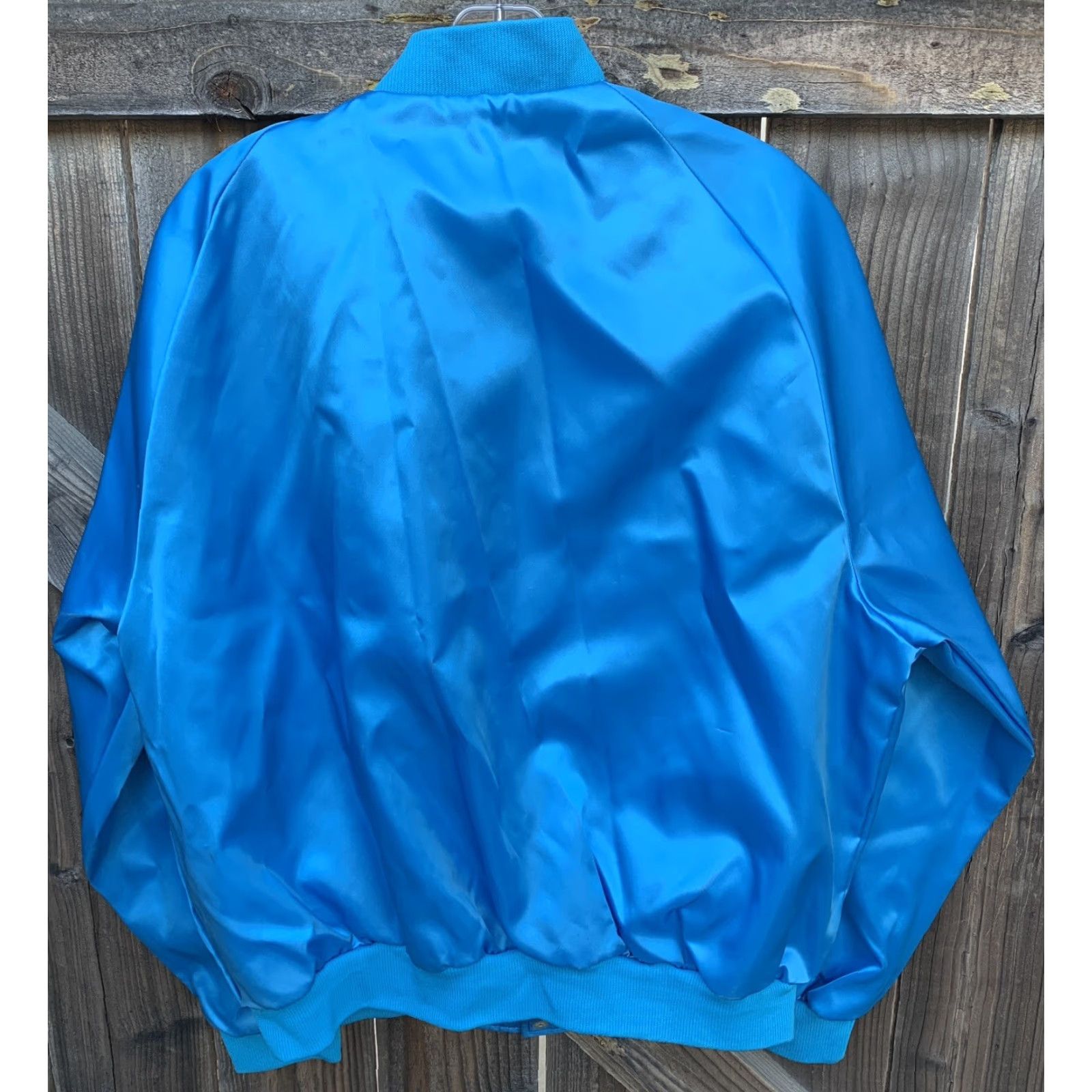 Vintage VINTAGE Tour Satin Jacket Unisex Adults L Blue Nylon Lining Embroidered 1990s 80s Casual Travel Pockets Snap Closure Size US L / EU 52-54 / 3 - 3 Thumbnail