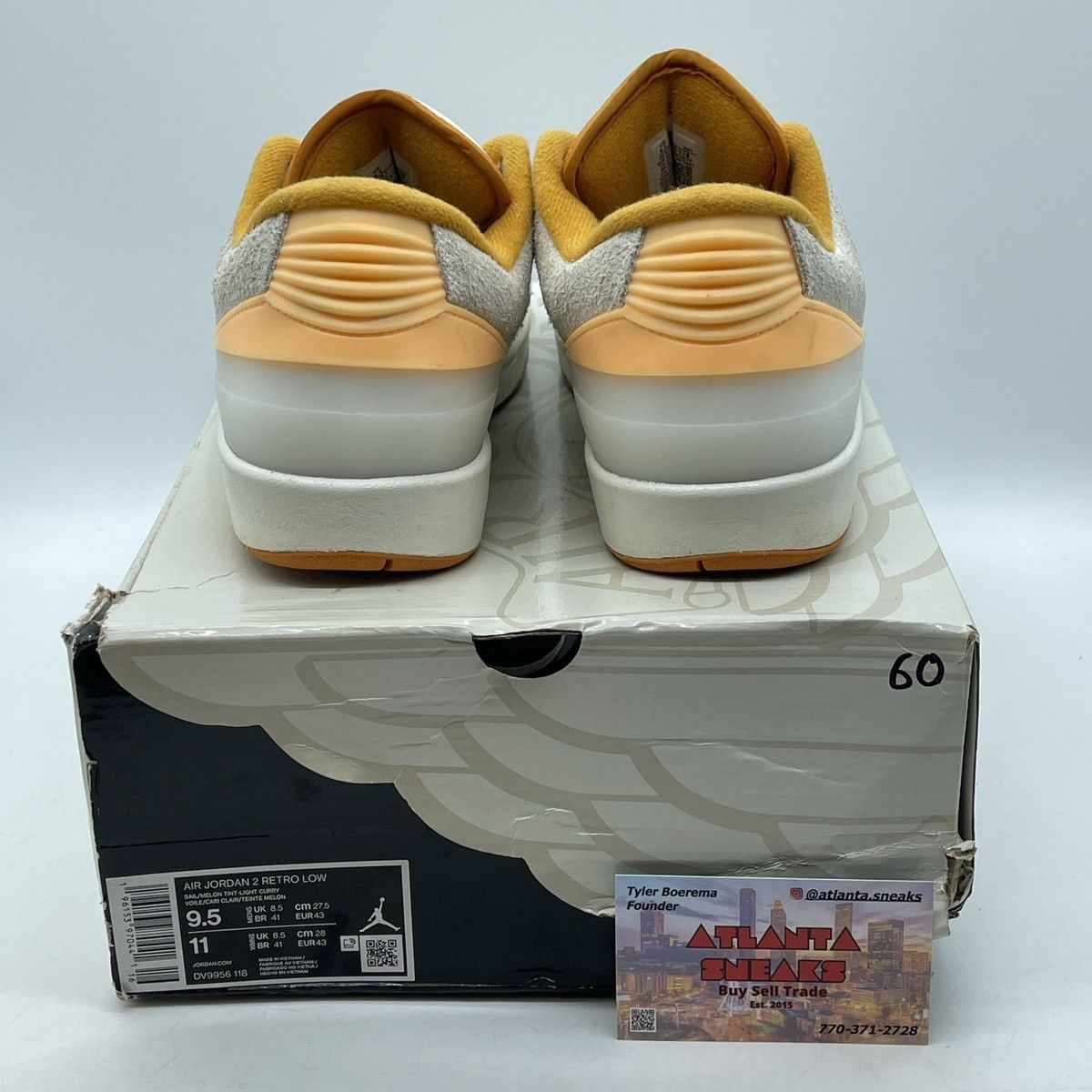 Jordan Brand Air Jordan 2 low melon tint Size US 9.5 / EU 42-43 - 3 Thumbnail