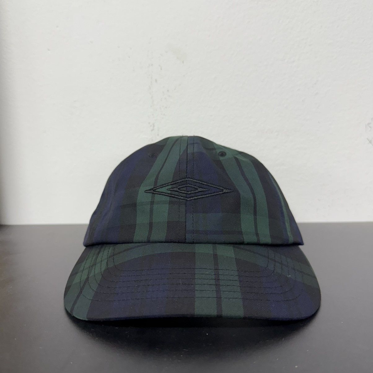 Umbro Umbro Freaks Store Plaid Design Hat Rare Size ONE SIZE - 2 Thumbnail