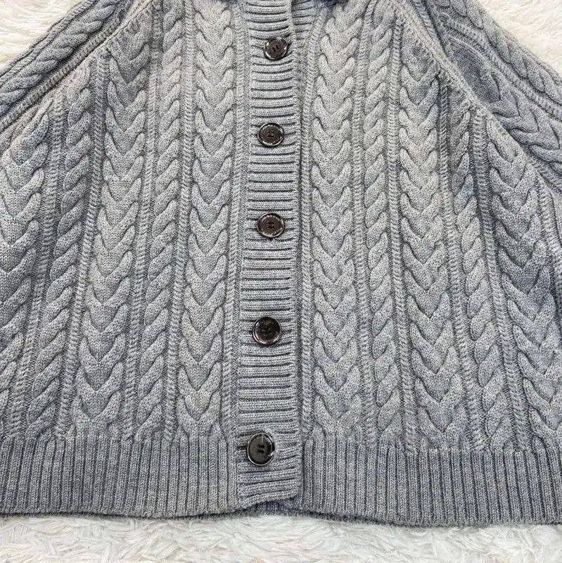 Burberry Burberry Gray Wool Short Sleeve Cardigan. Size S / US 4 / IT 40 - 3 Thumbnail