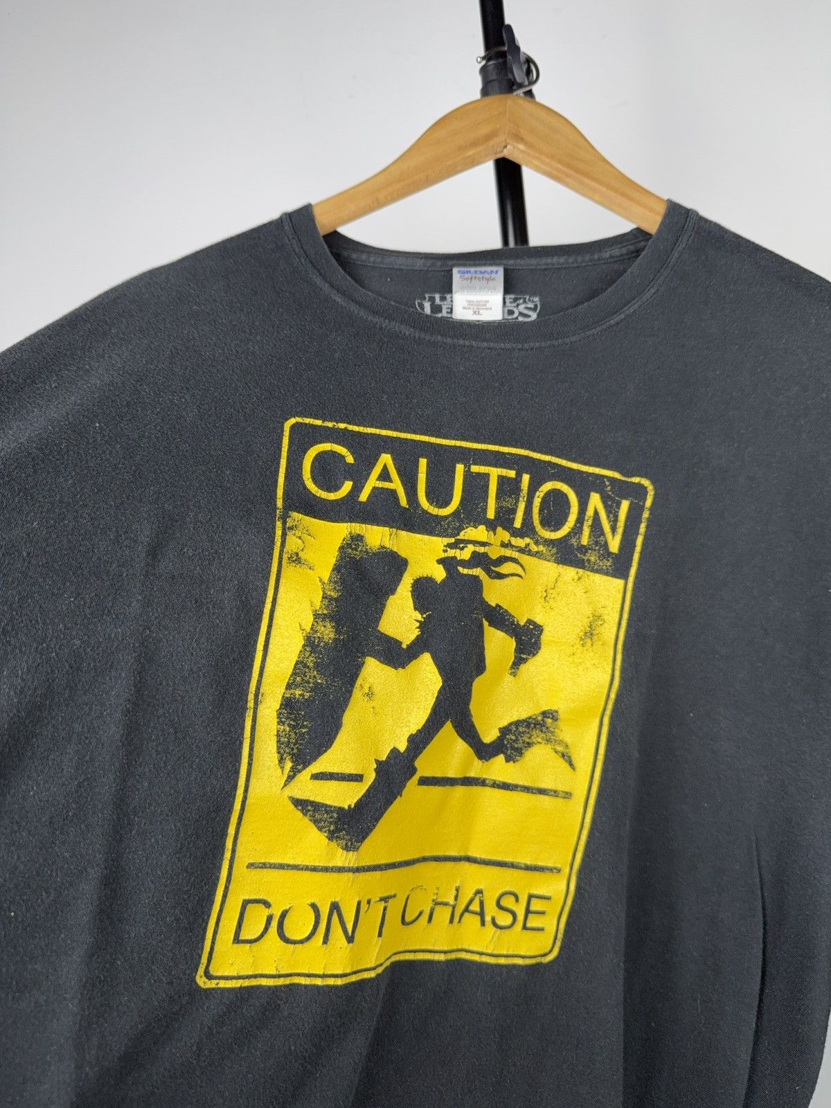 Vintage League of Legends LoL Caution Don’t Chase Meme T-Shirt L-XL Size US L / EU 52-54 / 3 - 2 Thumbnail