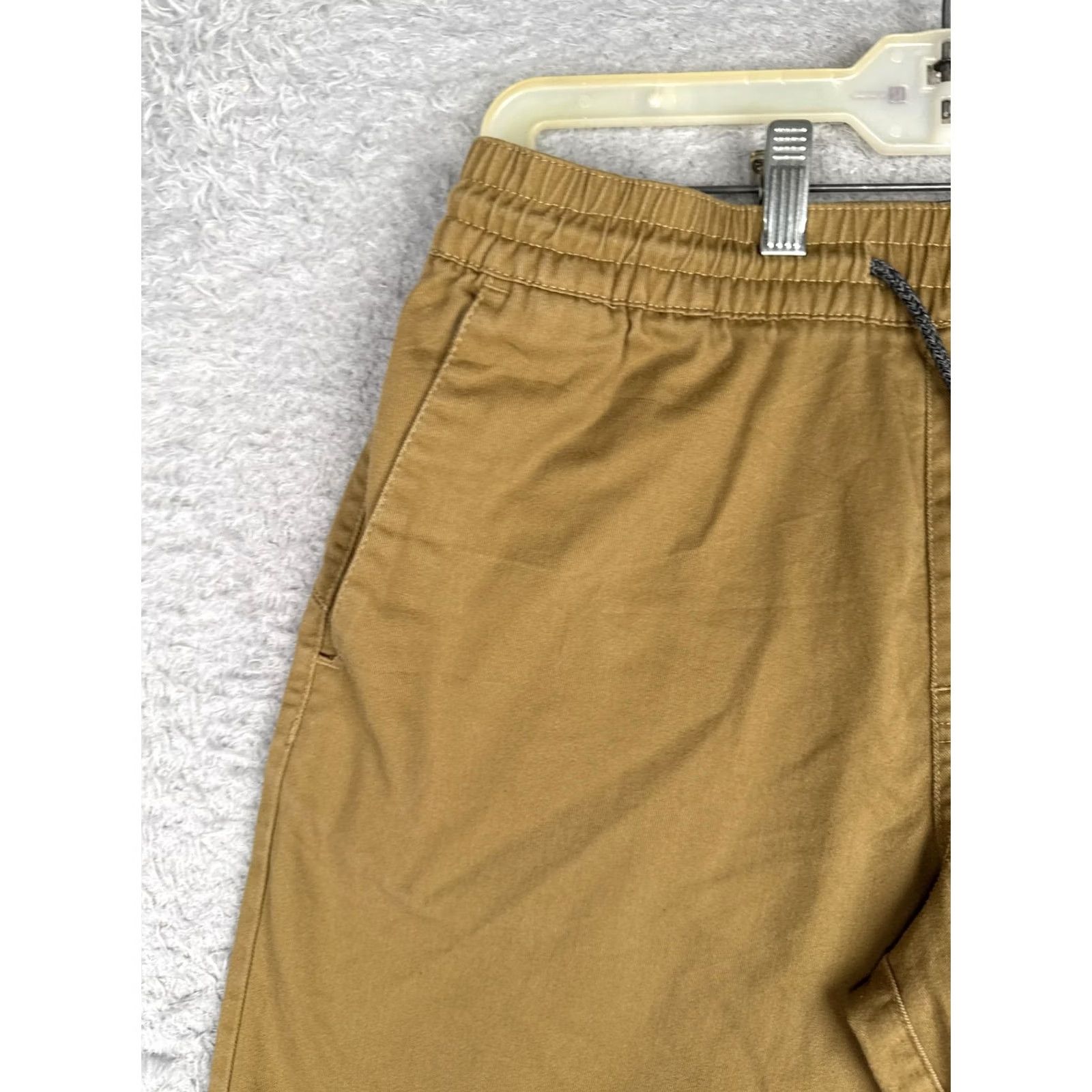 Volcom Volcom Shorts Mens 30 Brown Chino 9 Inseam Drawstring Elastic Waist Summer Venting Logo Pockets Casual Regular Fit Size US 30 / EU 46 - 4 Thumbnail