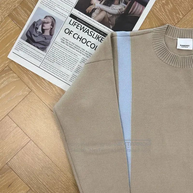 Burberry Burberry Brown Wool Women's Long Sleeve Sweater. Size S / US 4 / IT 40 - 6 Thumbnail