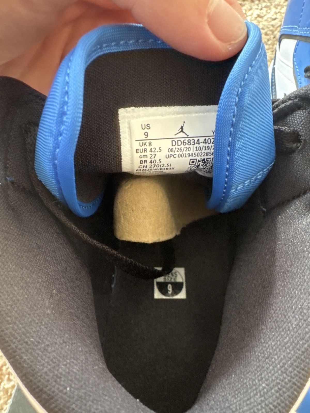 Jordan Brand Signal blue Jordan 1 mid Size US 9 / EU 42 - 6 Thumbnail