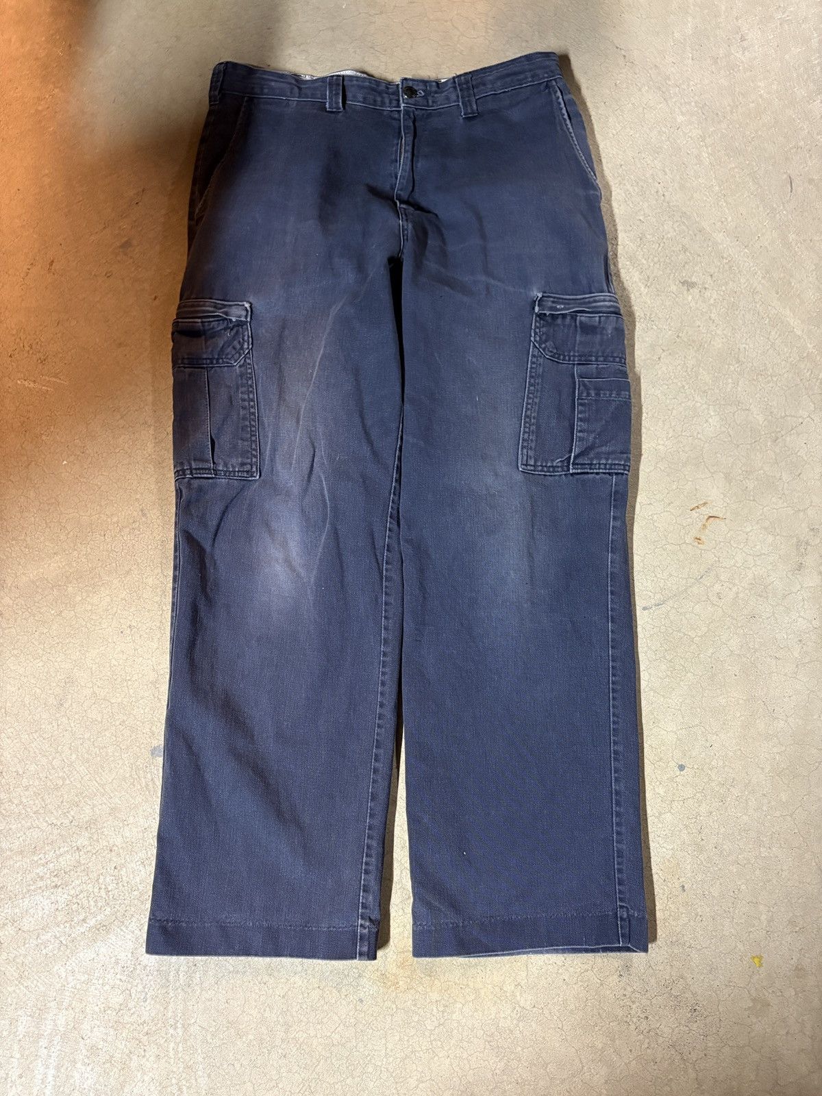 Dickies Vintage 00’s Dickies Cargo Pants Faded Navy Size 34x32 Size US 34 / EU 50 - 1 Thumbnail