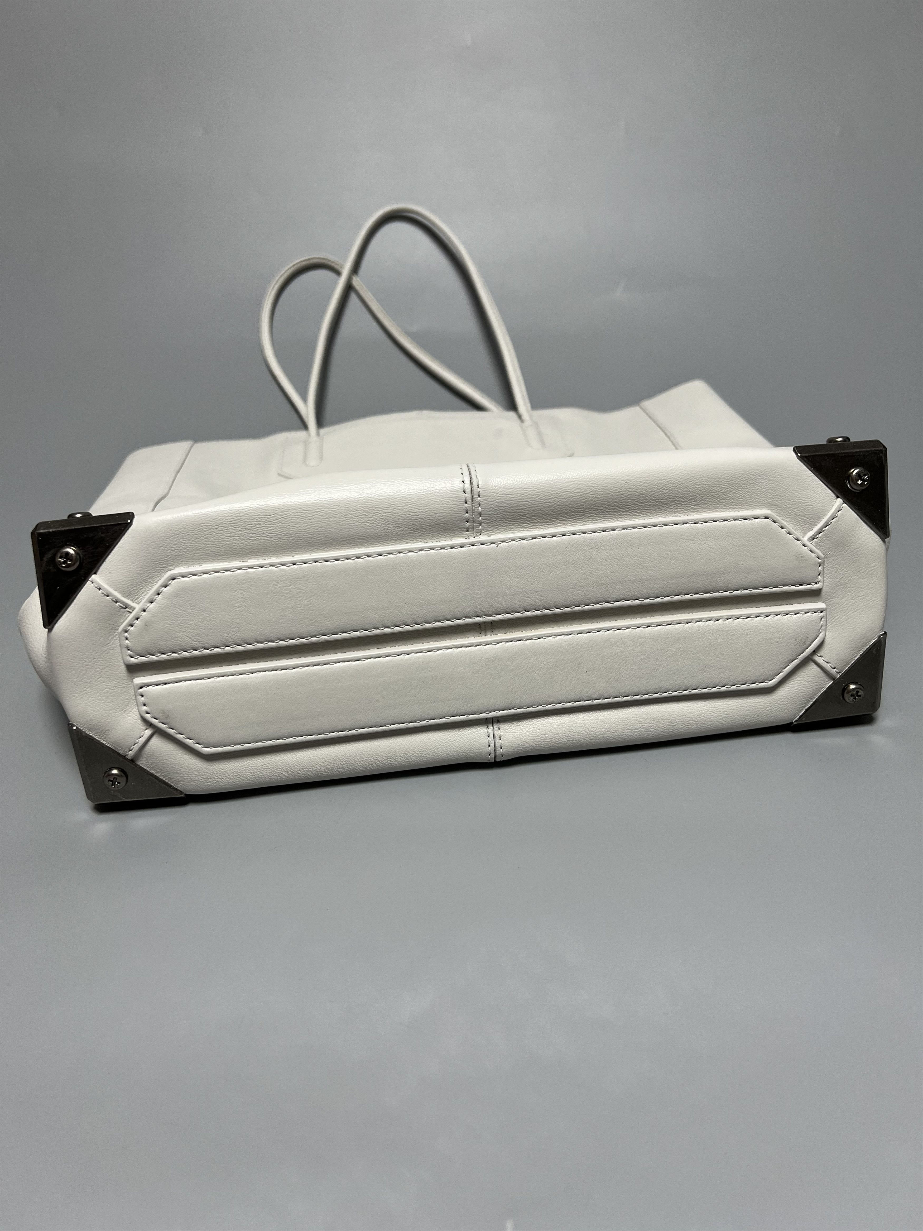 Alexander Wang Alexander Wang White Leather Tote Shoulder Bag Size ONE SIZE - 5 Thumbnail