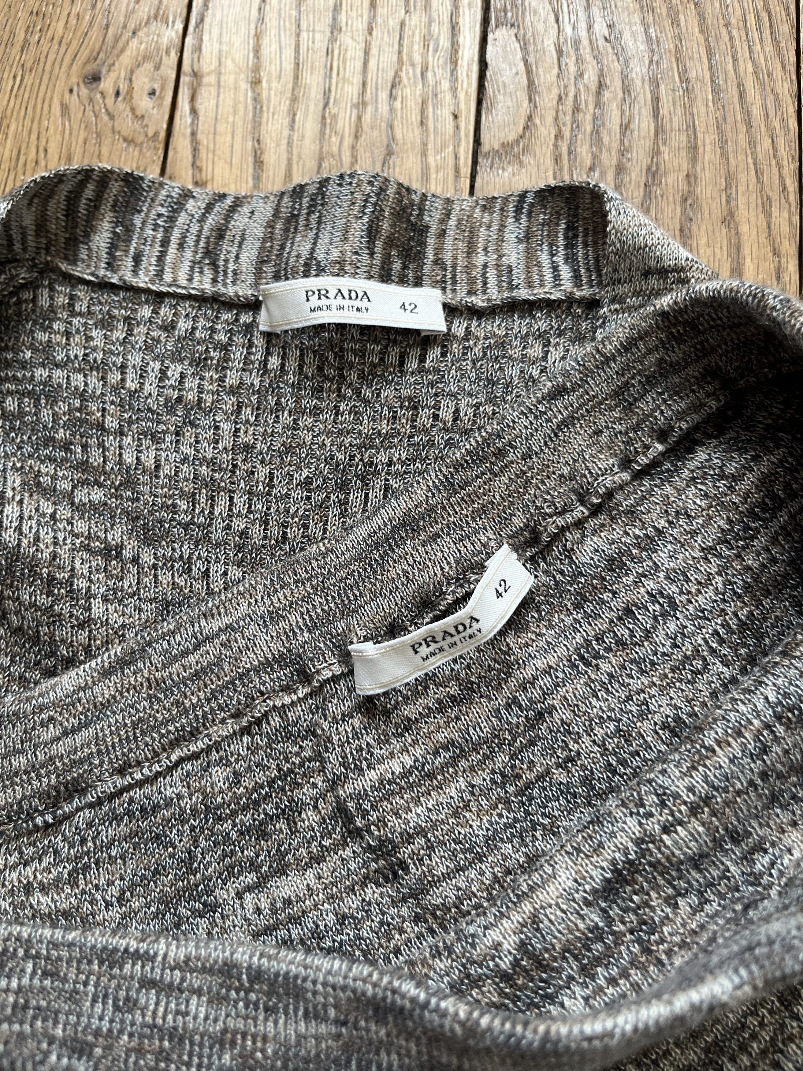 Prada Prada knit vest and skirt twin set Size M / US 6-8 / IT 42-44 - 3 Thumbnail