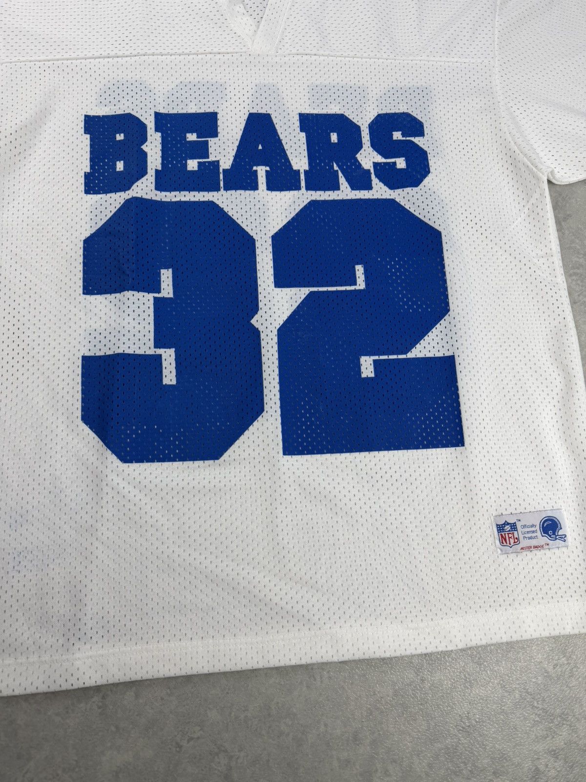 NFL Vintage NFL Chicago Bears #32 Mesh Football Jersey White USA Size US XL / EU 56 / 4 - 3 Thumbnail