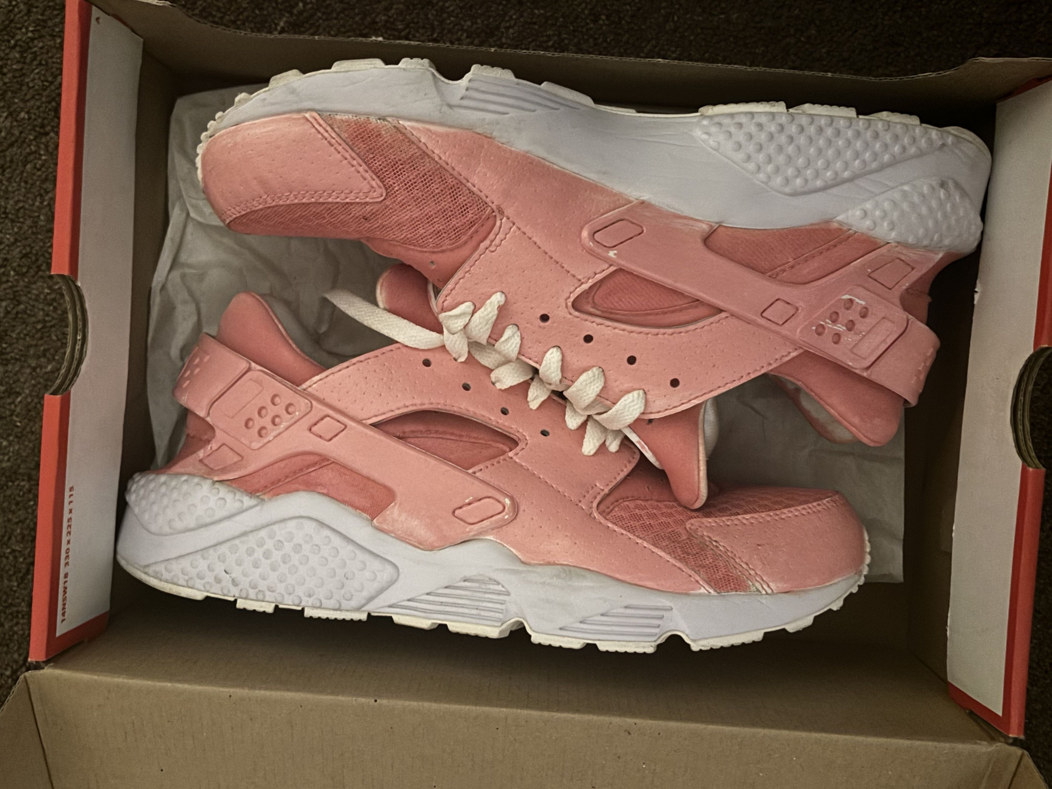 Nike Custom Nike Huarache Size US 10.5 / EU 43-44 - 2 Thumbnail