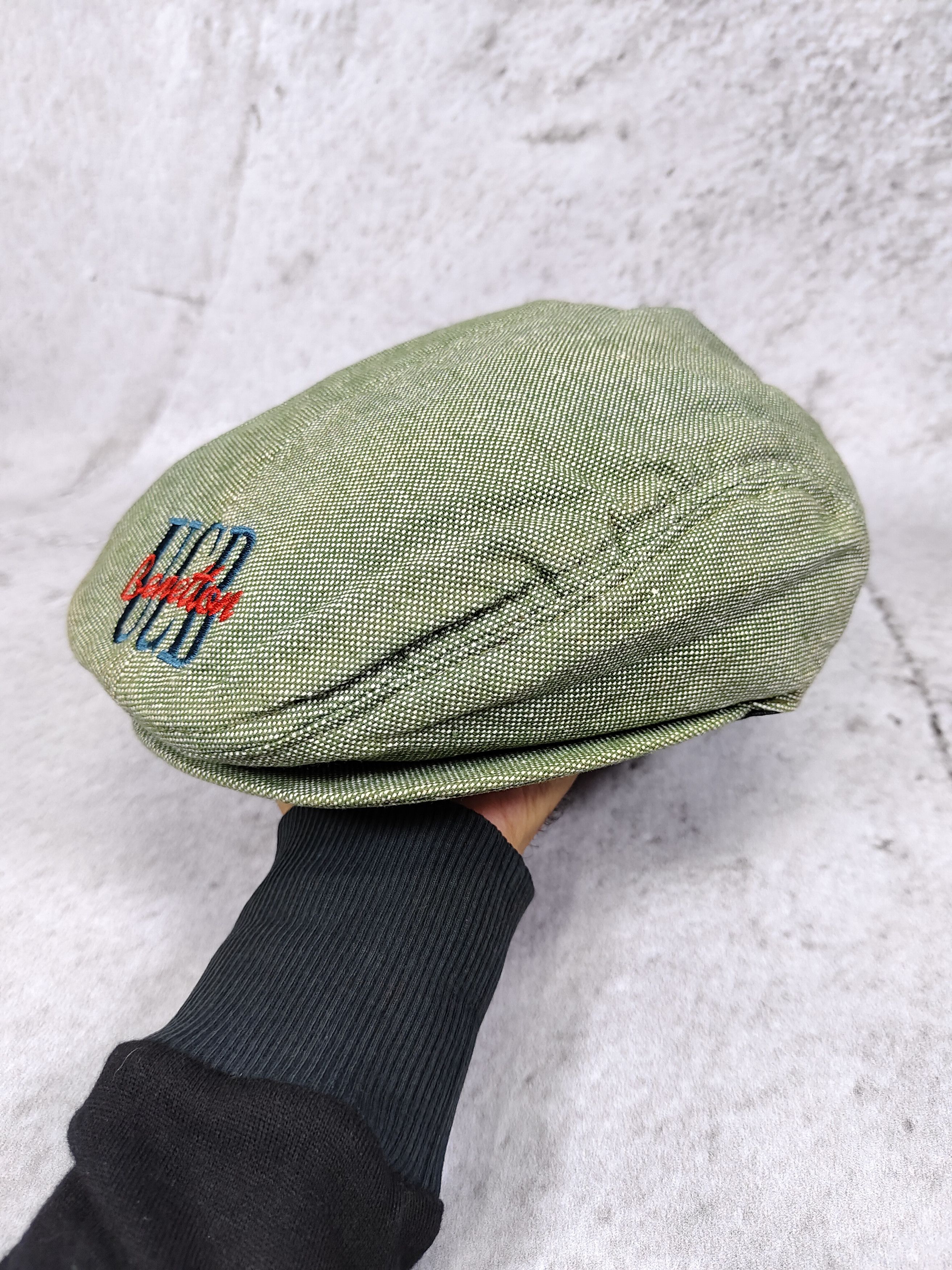 United Colors Of Benetton 90s UCB- Classic Streetwear Embroidered Logo Flat Cap Size ONE SIZE - 1 Thumbnail