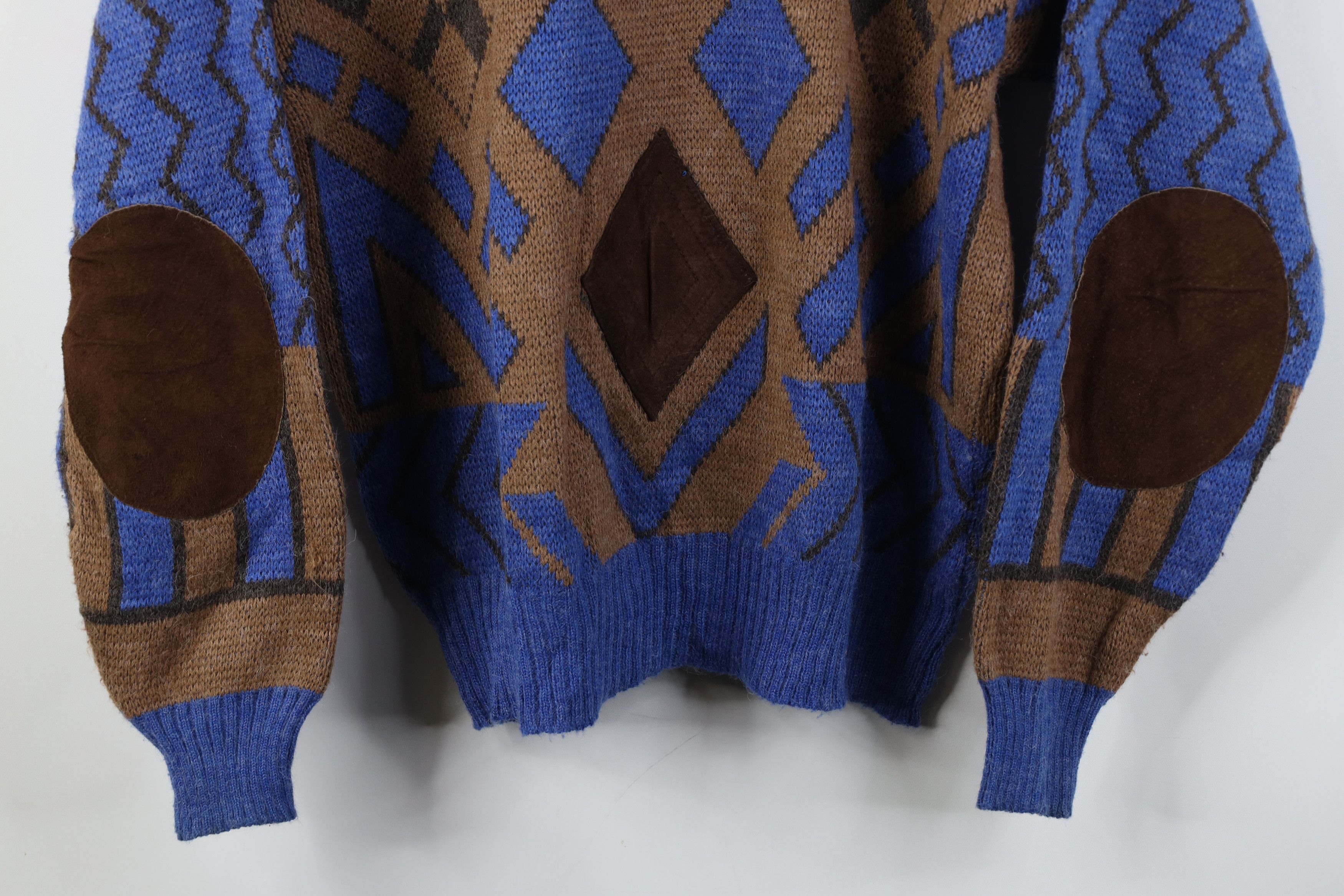 Vintage Vintage 90s Streetwear Elbow Patch Wool Blend Knit Sweater Size US L / EU 52-54 / 3 - 3 Thumbnail