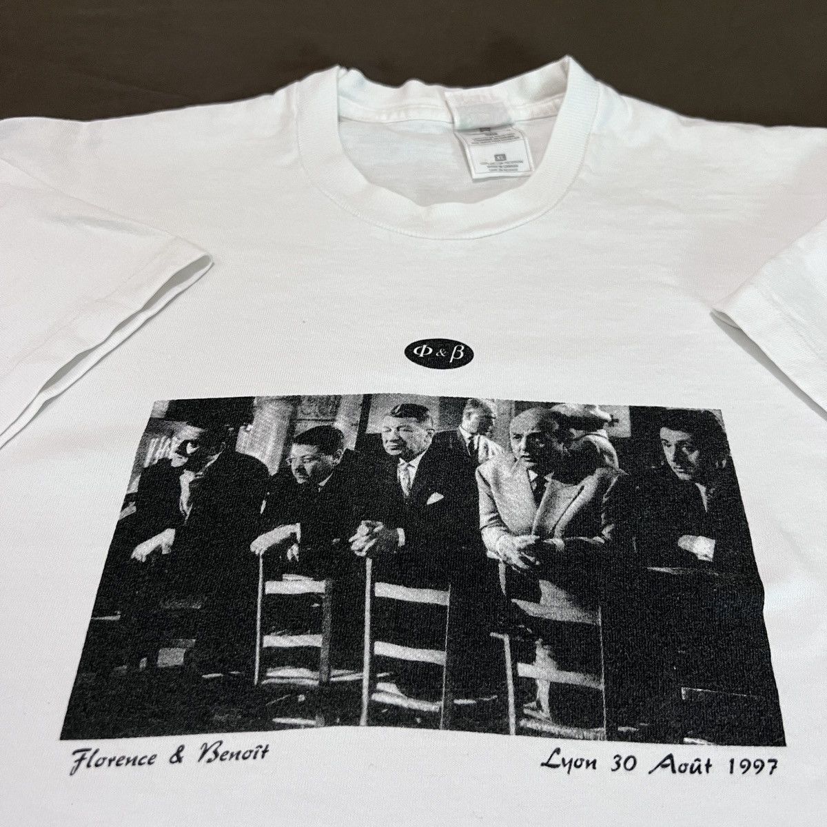 Vintage Vintage Les Tontons flingueurs Crime Comedy Film Movie Tee Size US XL / EU 56 / 4 - 1 Thumbnail