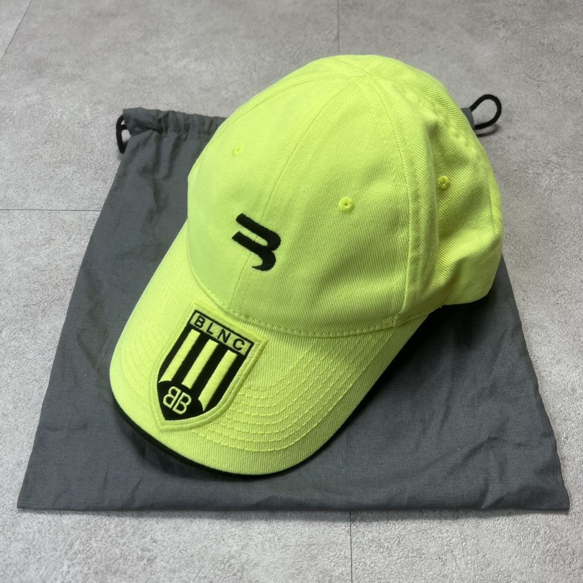Pre-owned Balenciaga 3b Logo Yellow Cap Hat