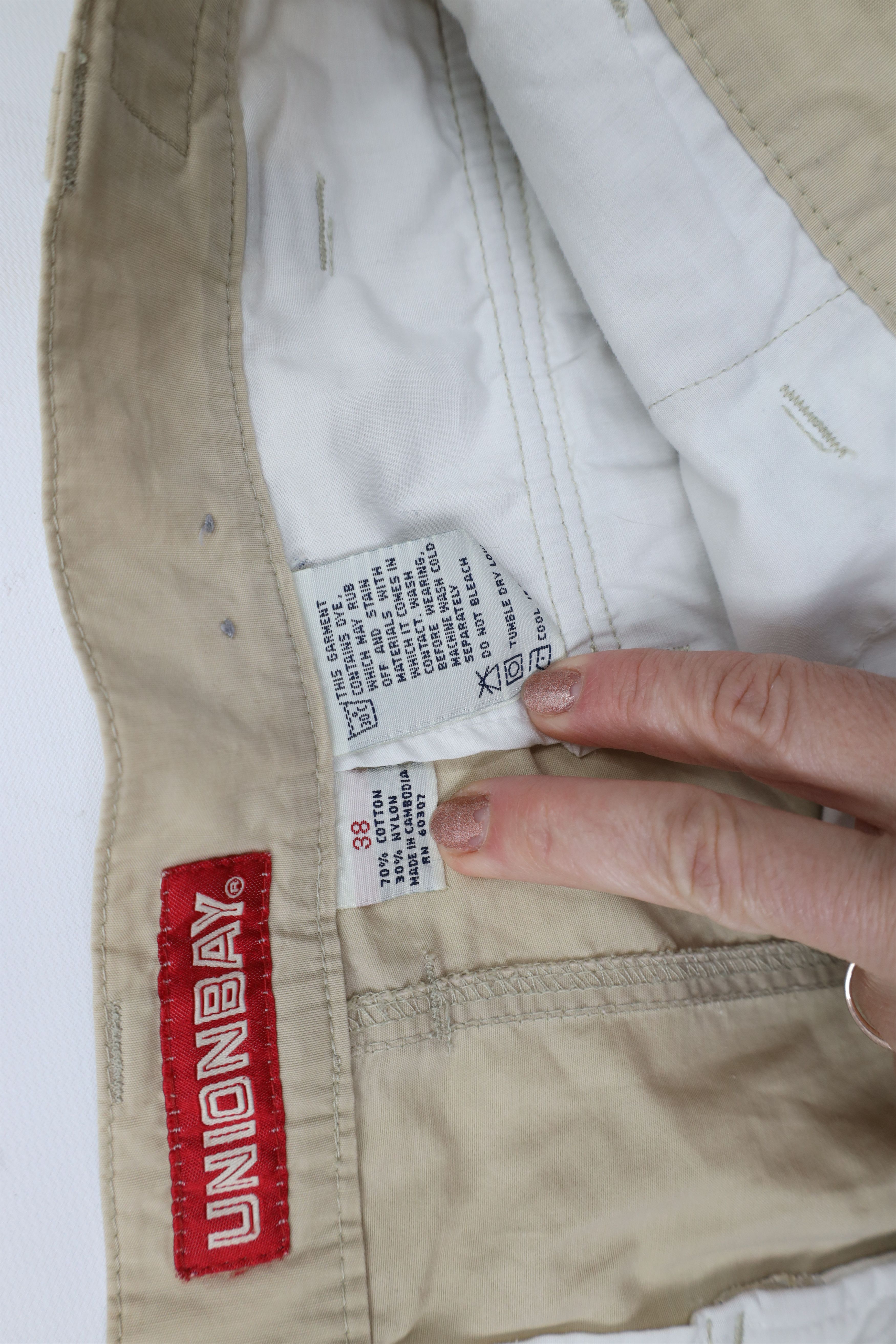 Vintage Vintage 90s Unionbay Streetwear Baggy Cargo Shorts Beige Size US 38 / EU 54 - 9 Thumbnail