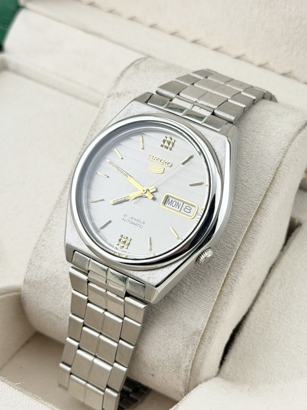 Seiko Vintage Seiko 5 Watch Automatic Gray Dial Wristwatch Size 36 - 4 Thumbnail