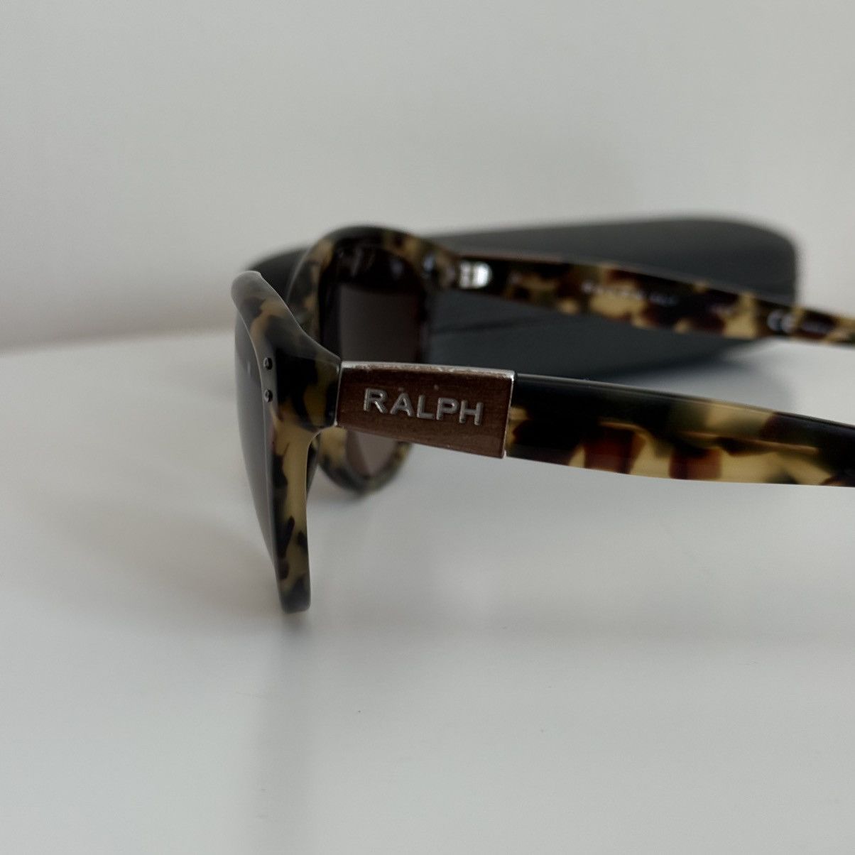 Polo Ralph Lauren Ralph Sunglasses RA5168 Tortoise Shell Oversized Oval Lens Size ONE SIZE - 8 Thumbnail