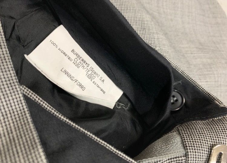 Burberry 90s vintage Grey checked Burberry pure Worsted wool trousers Size US 36 / EU 52 - 4 Thumbnail