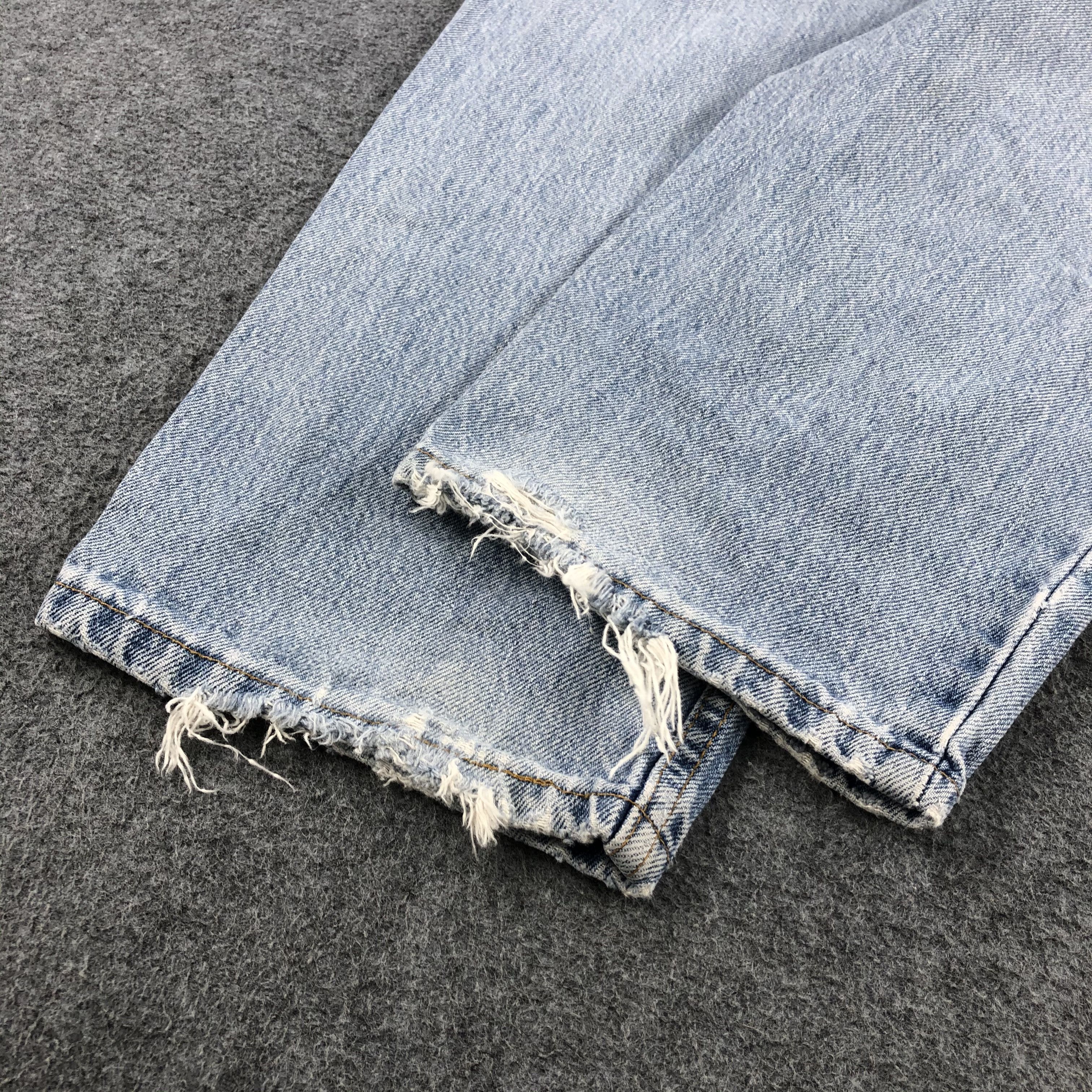 Levi's Vintage 90s Light Wash Levis 560 Jeans-JM1460 Size US 38 / EU 54 - 5 Thumbnail