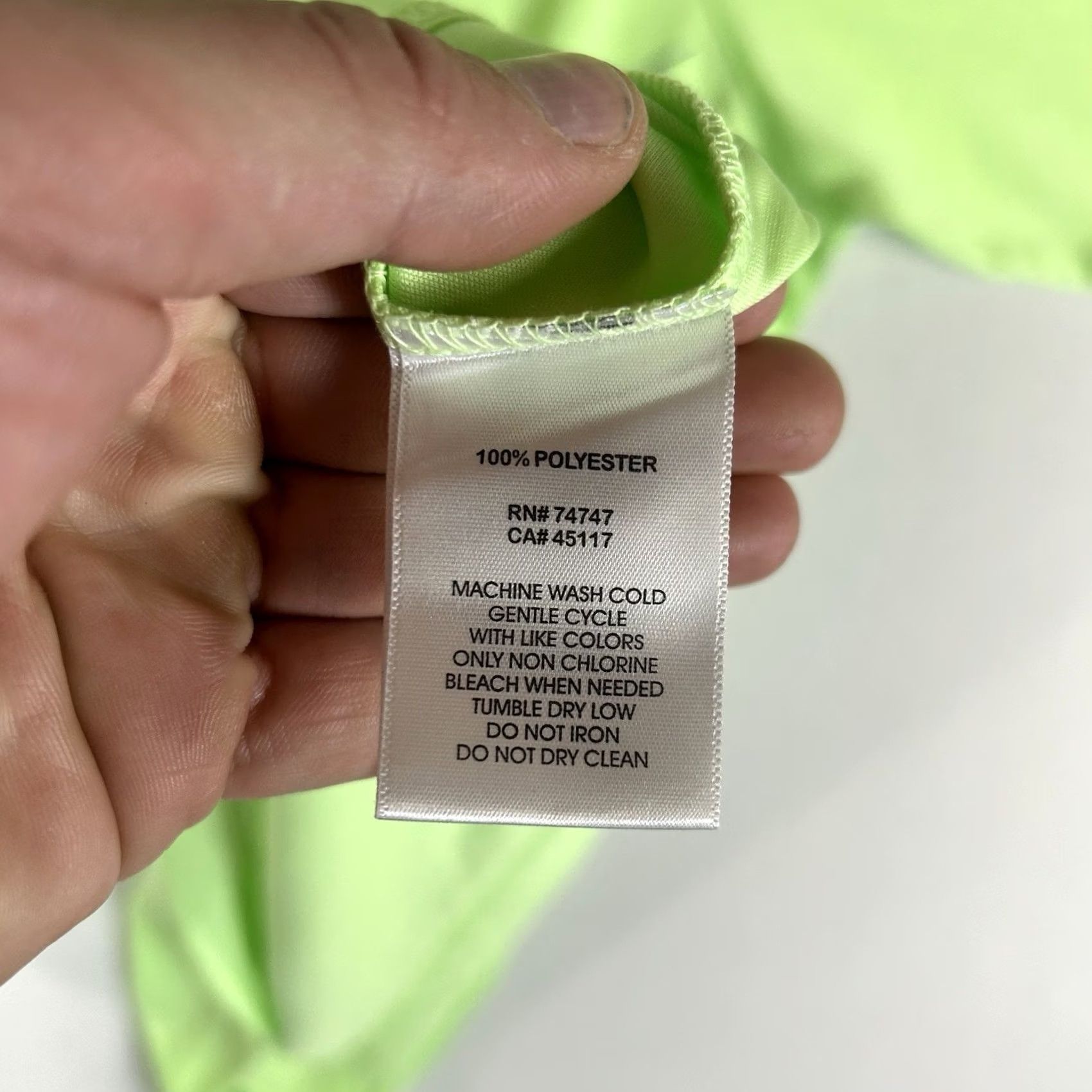 Vintage World Wide Sportsman Swim Shirt Mens Large Neon Yellow Size US L / EU 52-54 / 3 - 6 Thumbnail