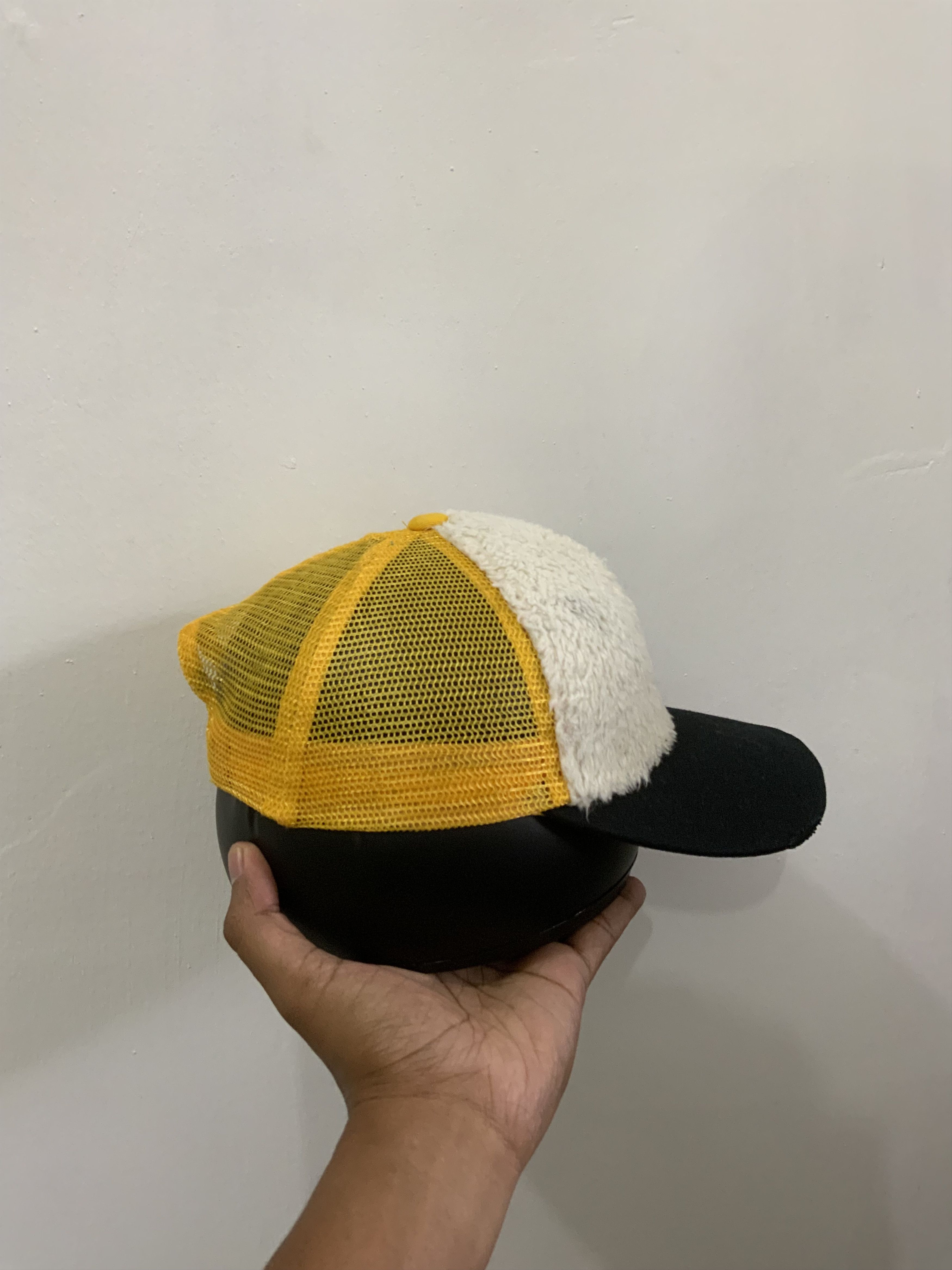Japanese Brand Shisky Fur Skull Trucker Hat Cap Size ONE SIZE - 5 Thumbnail