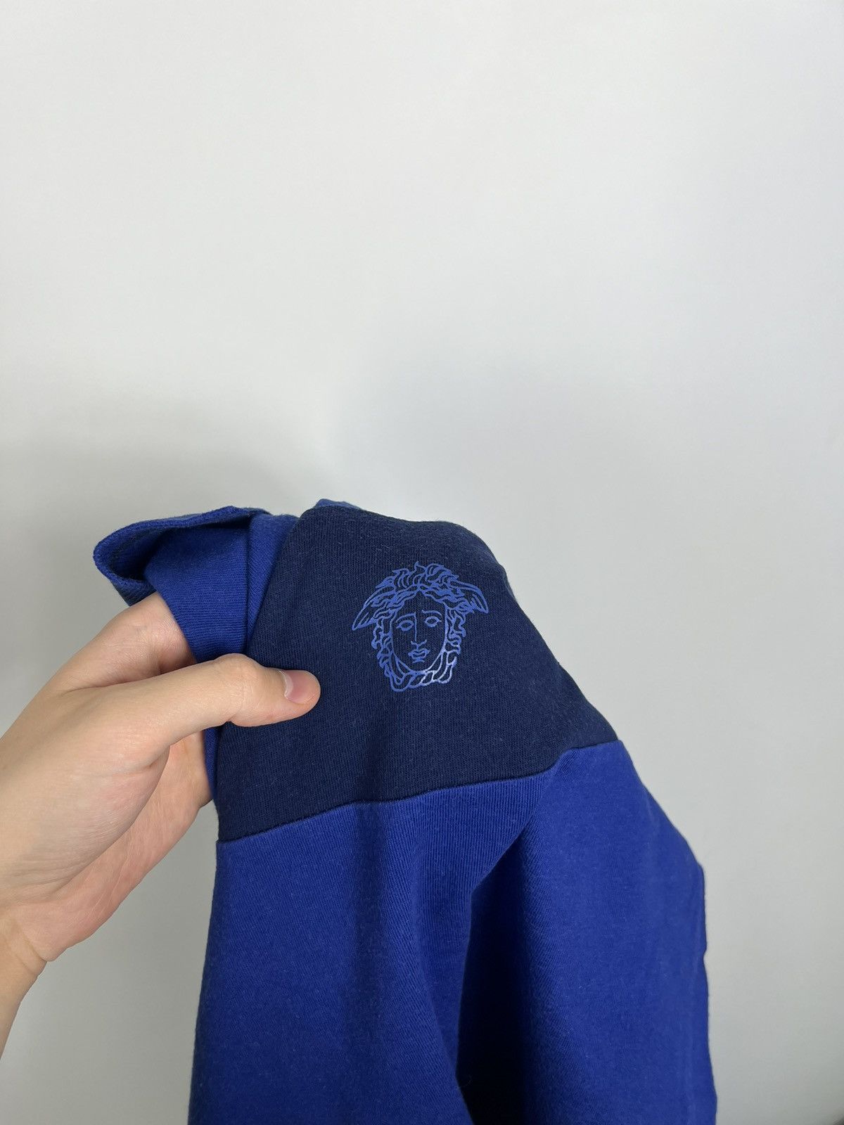 Versace × Versace Jeans Couture × Vintage Versace Jeans Couture vintage 90’s small logo polo shirt Size US L / EU 52-54 / 3 - 6 Thumbnail
