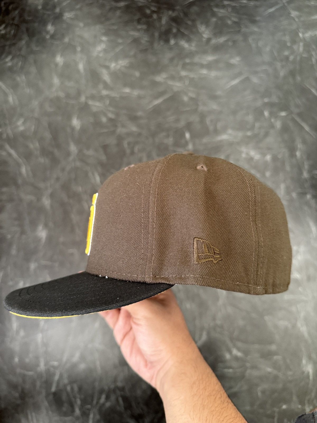 New Era 7 1/2 Topperz san diego padres brown/black YELLOW UV bottom Size ONE SIZE - 4 Thumbnail
