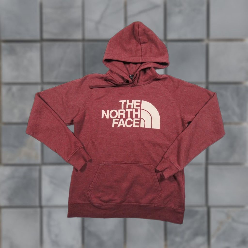 The North Face North Face Sweatshirt Womens Medium Red Hoodie Pullover Sweater Outdoors Size M / US 6-8 / IT 42-44 - 1 Thumbnail