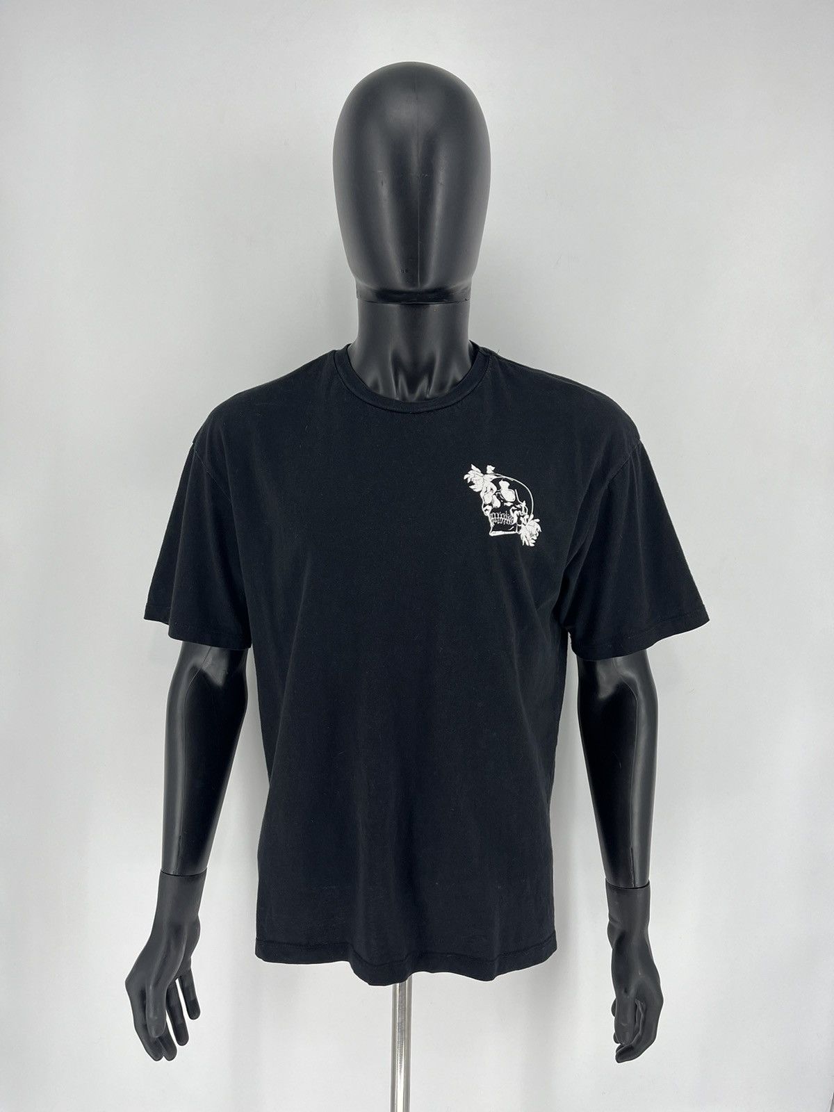 Band Tees Skulls Vintage Y2K Rock Metal Size XL Black Reverse Logo Size US M / EU 48-50 / 2 - 3 Thumbnail