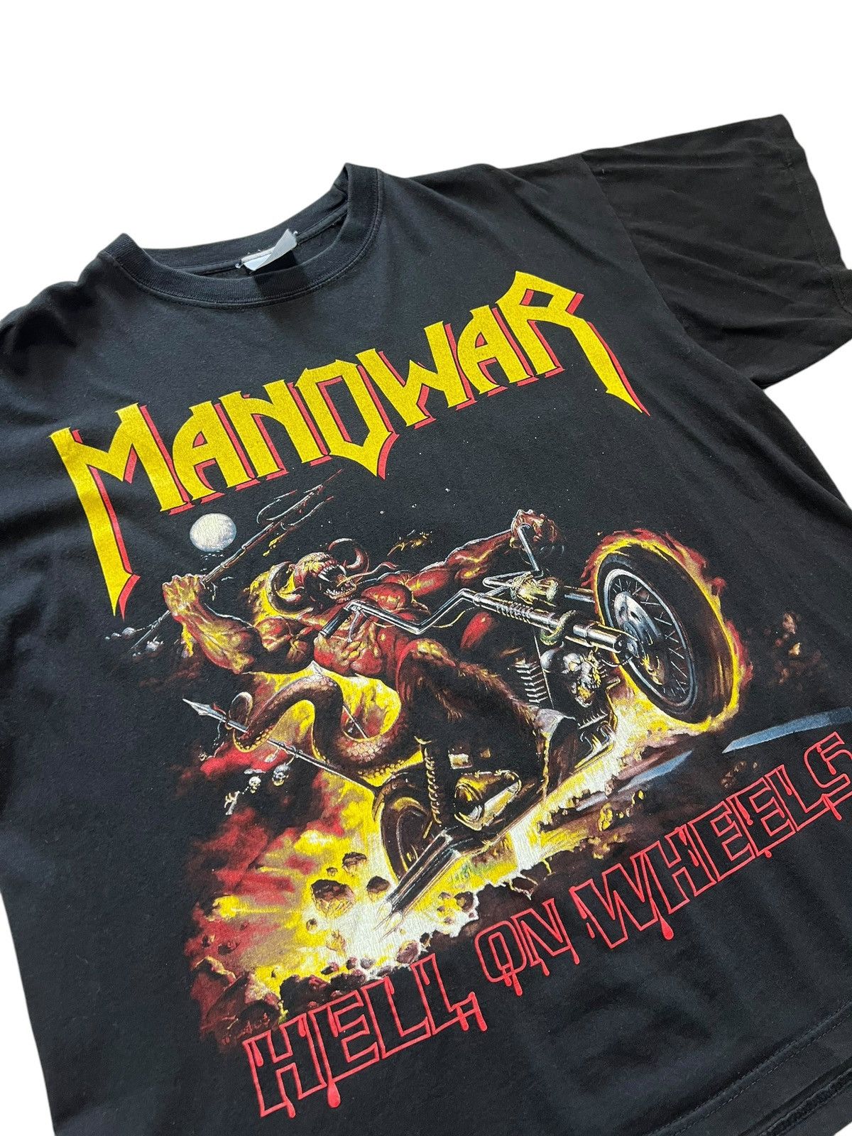 Band Tees Vintage 1997 Manowar Hell On Wheels T-Shirt Size US XL / EU 56 / 4 - 2 Thumbnail