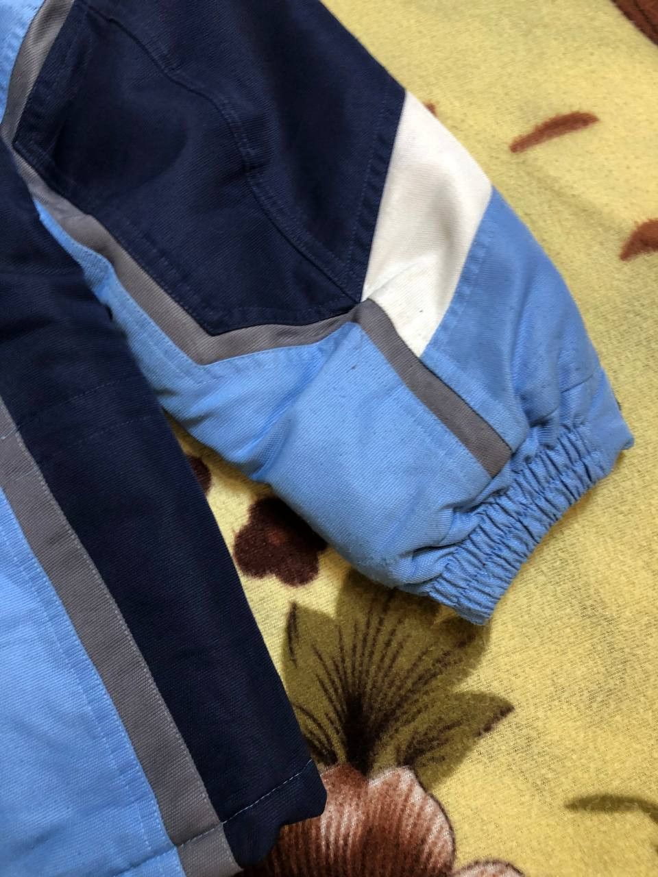 Spyder Spyder Baby Blue Spider Web ski Snowboarding Jacket vintage Size US M / EU 48-50 / 2 - 21 Thumbnail